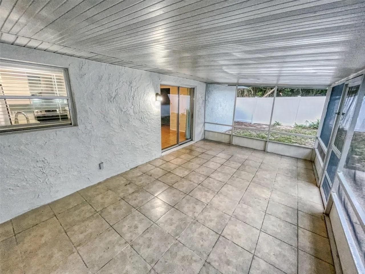 Single Family Residence at 1836 PLUMTREE DR, DELTONA, photo 33 of 41