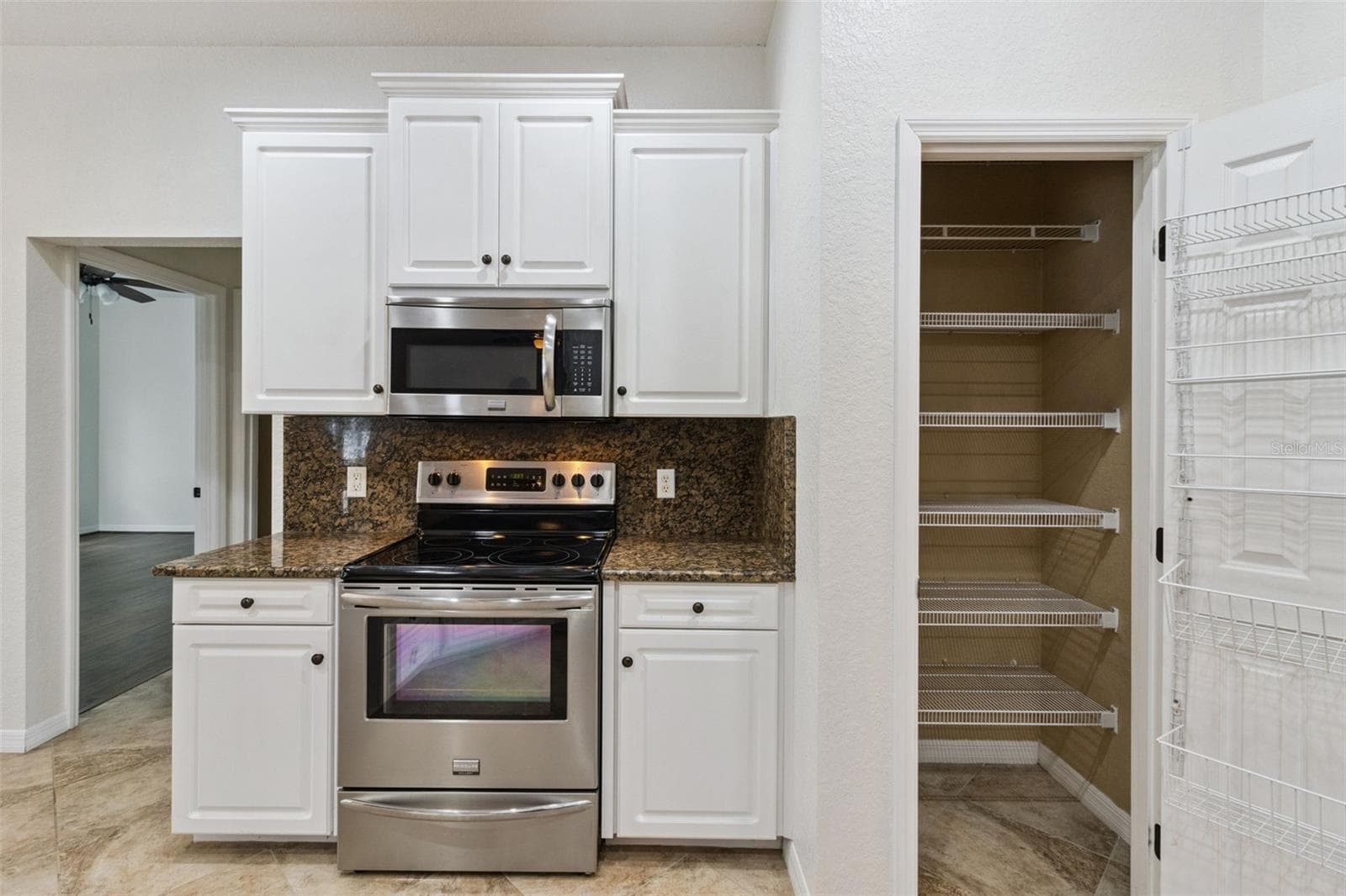Kitchen and Pantry - 5937 TROPHY LOOP, LAKELAND
