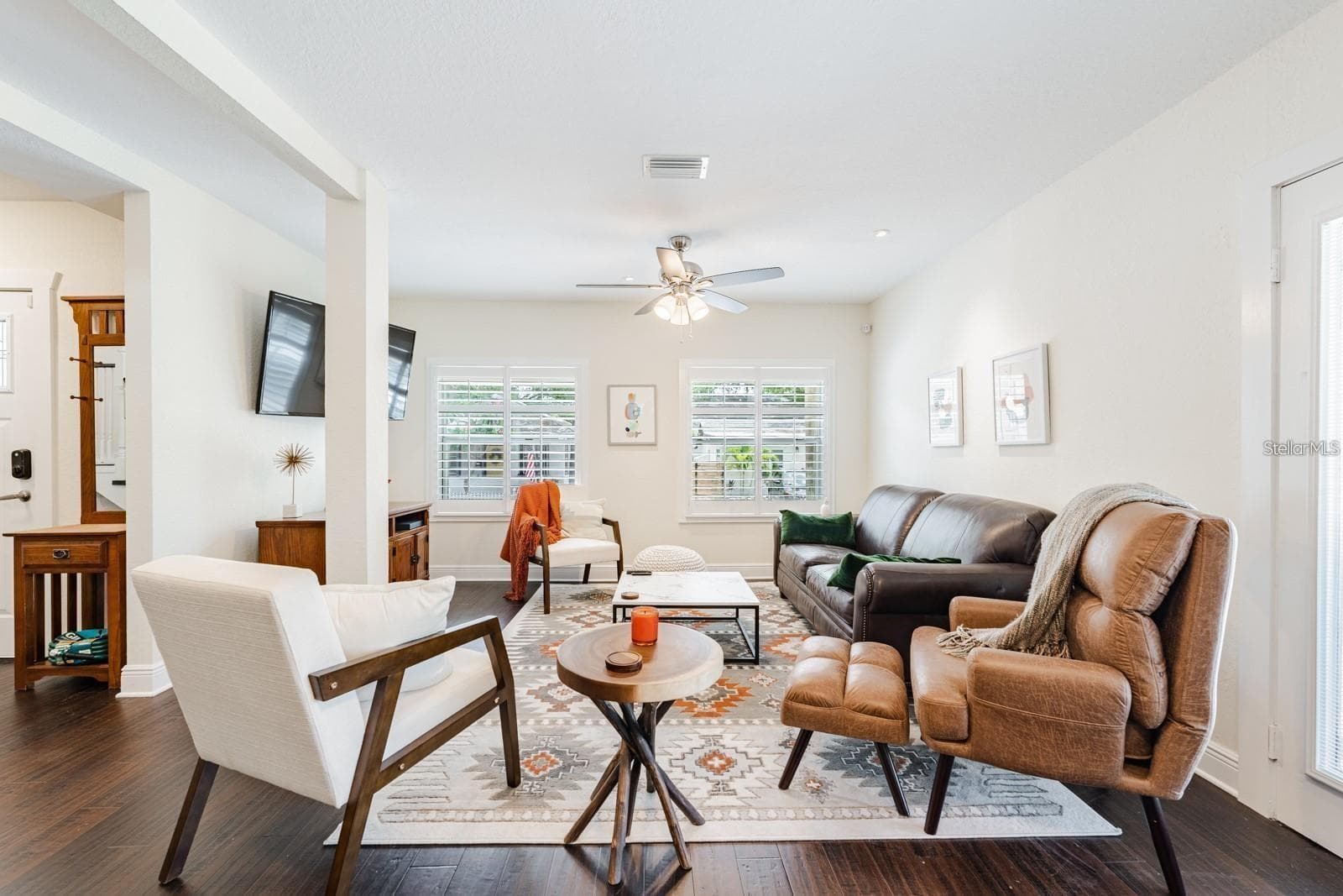 Single Family Residence at 1145 HIGHLAND ST S, ST PETERSBURG, photo 2 of 32