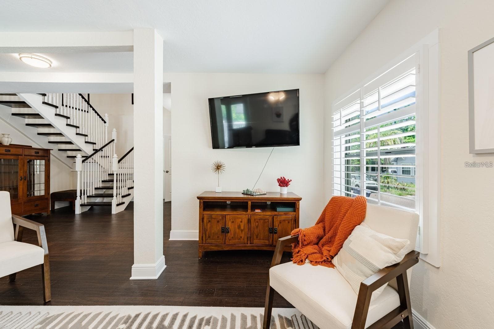 Single Family Residence at 1145 HIGHLAND ST S, ST PETERSBURG, photo 4 of 32