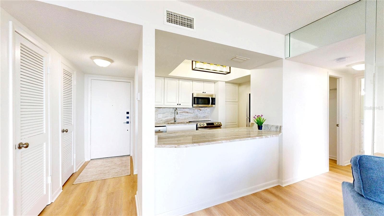 Condominium at 5396 GULF BLVD #909, ST PETE BEACH, photo 13 of 54