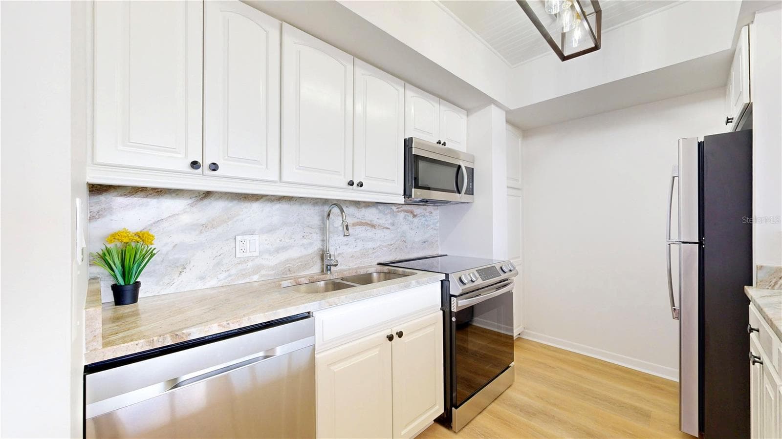 Condominium at 5396 GULF BLVD #909, ST PETE BEACH, photo 16 of 54