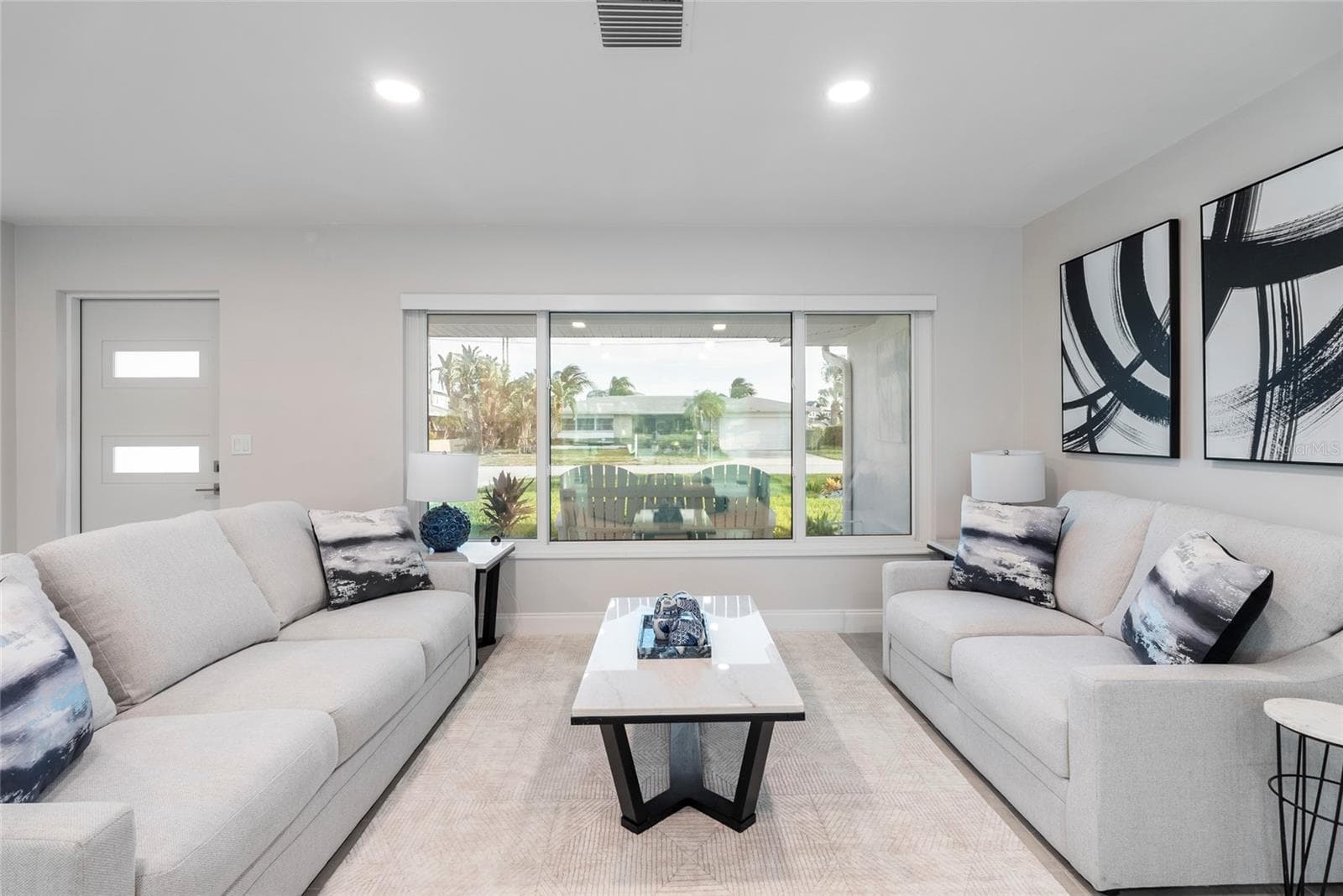 Single Family Residence at 227 HOWARD DR, BELLEAIR BEACH, photo 7 of 56