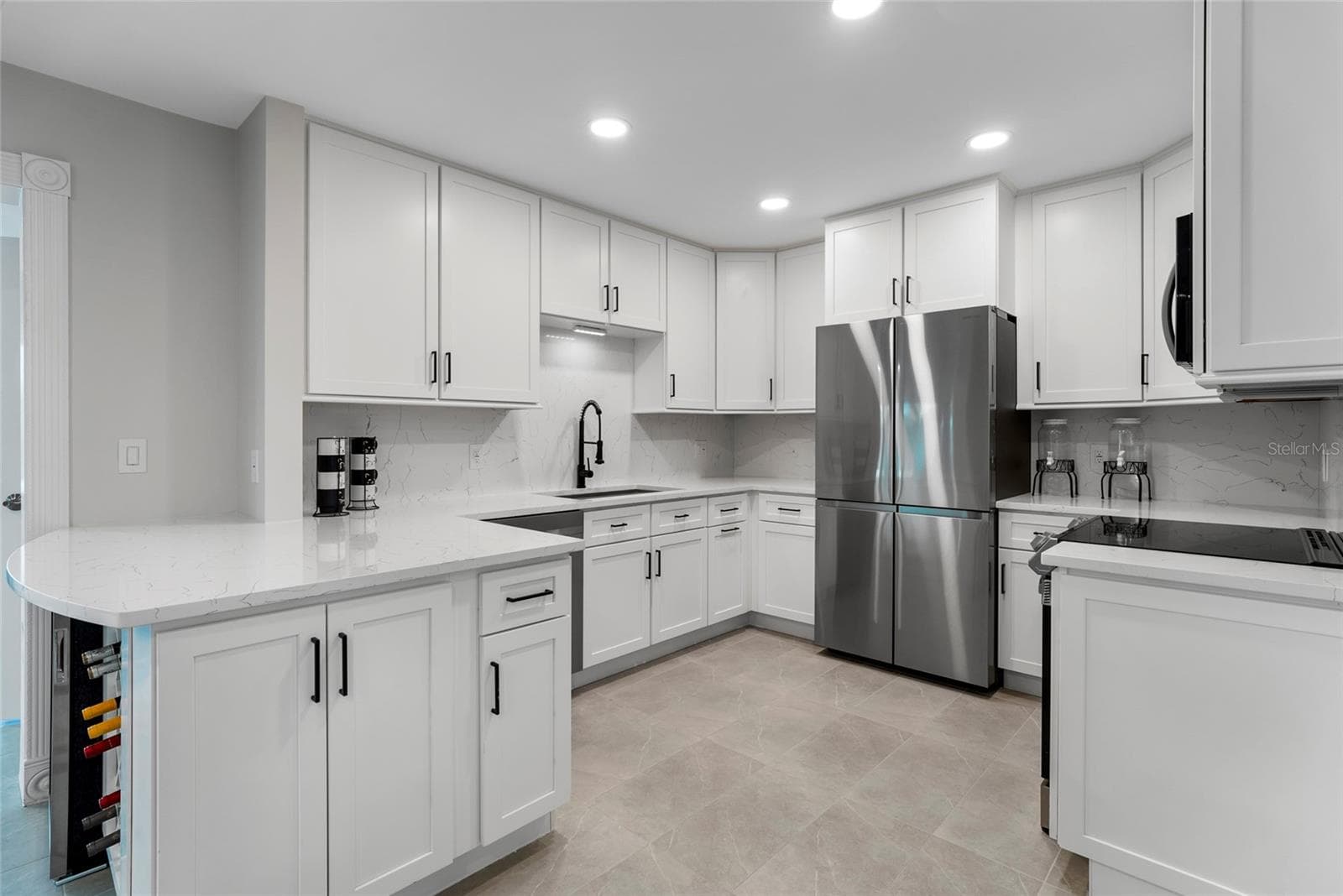 Single Family Residence at 227 HOWARD DR, BELLEAIR BEACH, photo 10 of 56