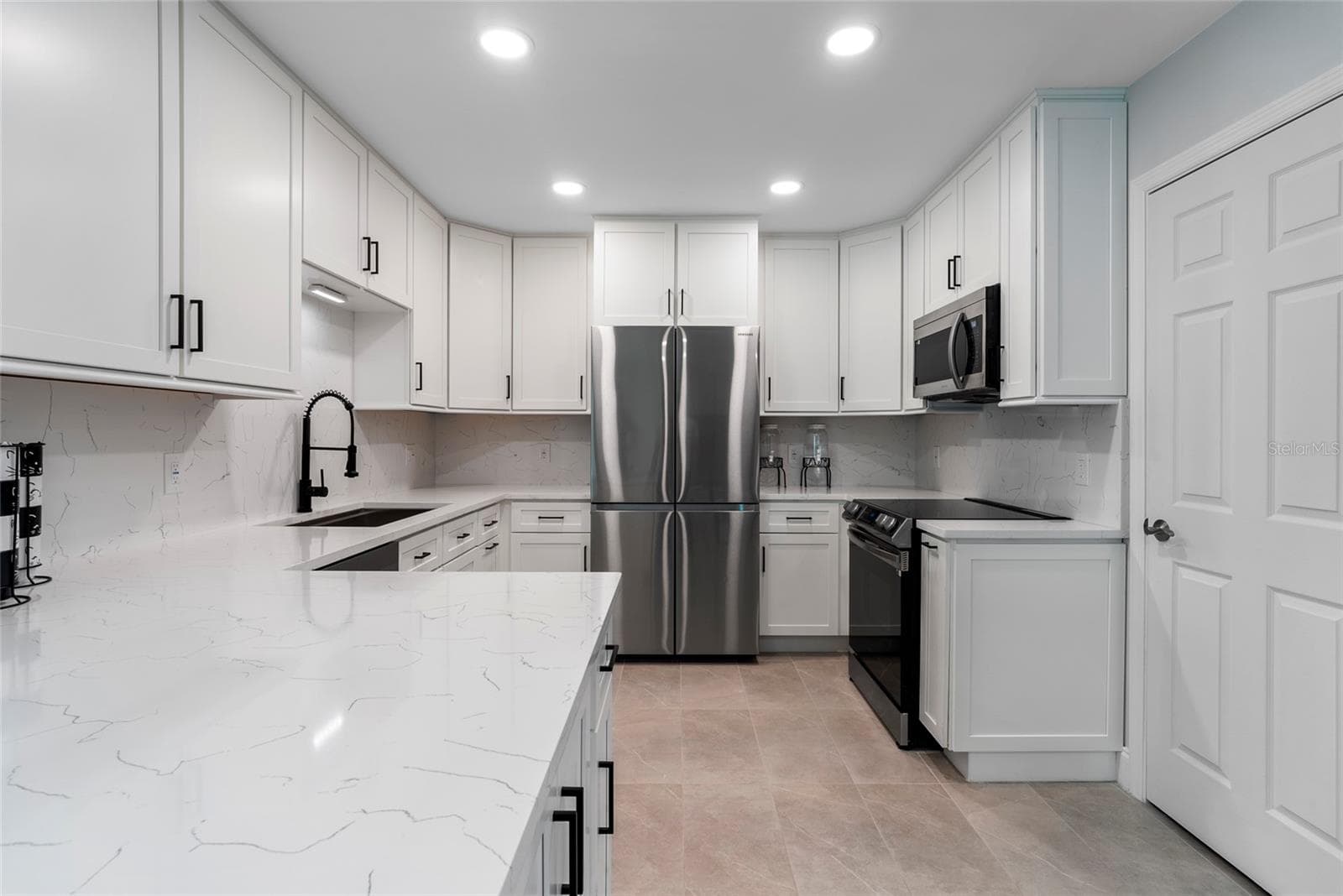 Single Family Residence at 227 HOWARD DR, BELLEAIR BEACH, photo 11 of 56