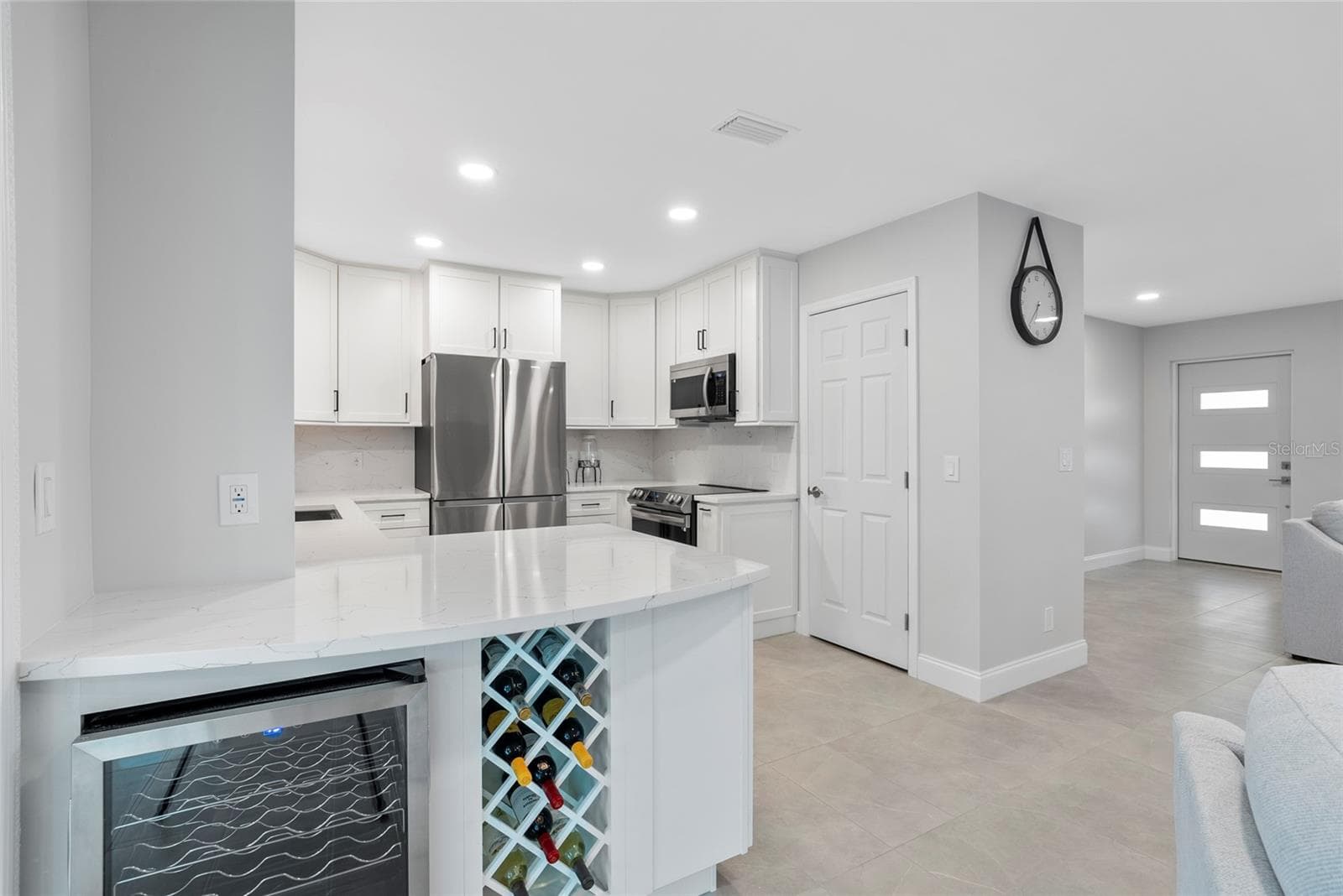 Single Family Residence at 227 HOWARD DR, BELLEAIR BEACH, photo 12 of 56