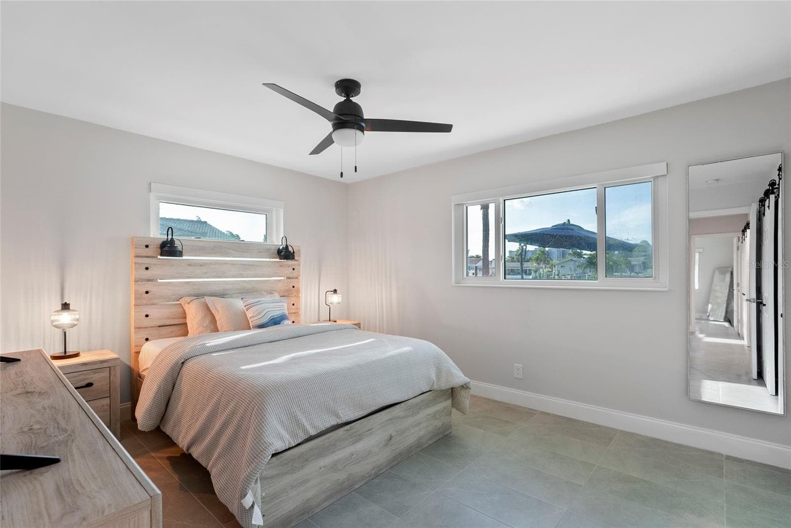 Single Family Residence at 227 HOWARD DR, BELLEAIR BEACH, photo 25 of 56