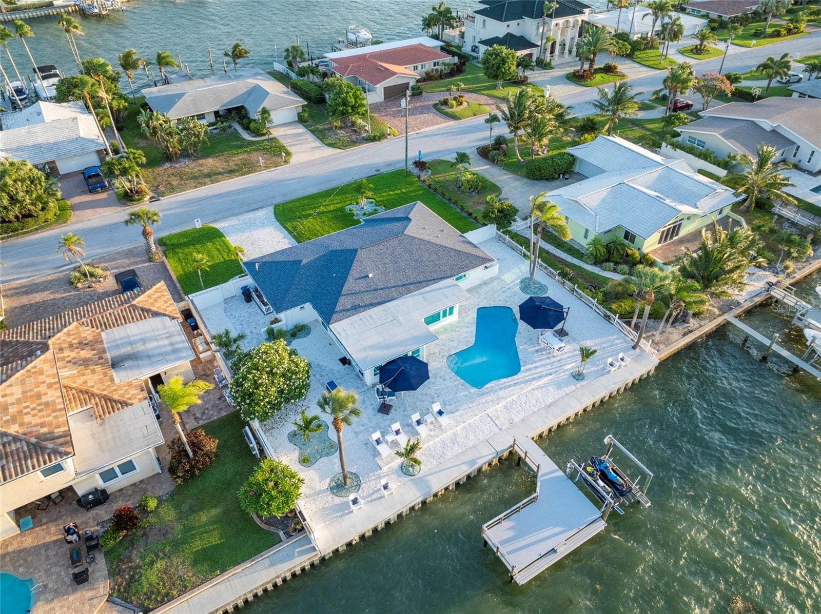 Single Family Residence at 227 HOWARD DR, BELLEAIR BEACH, photo 49 of 56