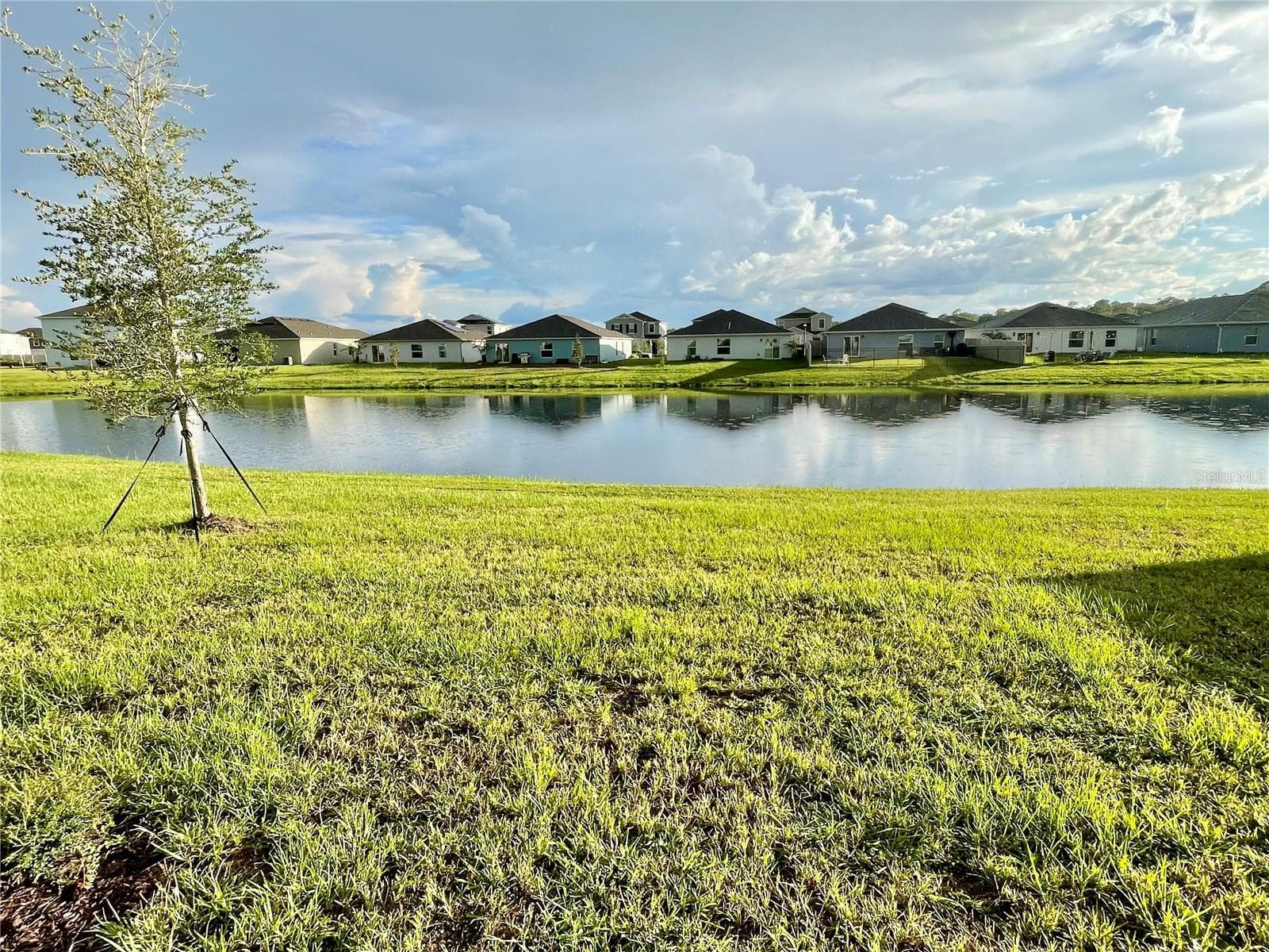 Single Family Residence at 4698 CORAL HARBOUR RD, KISSIMMEE, photo 15 of 41