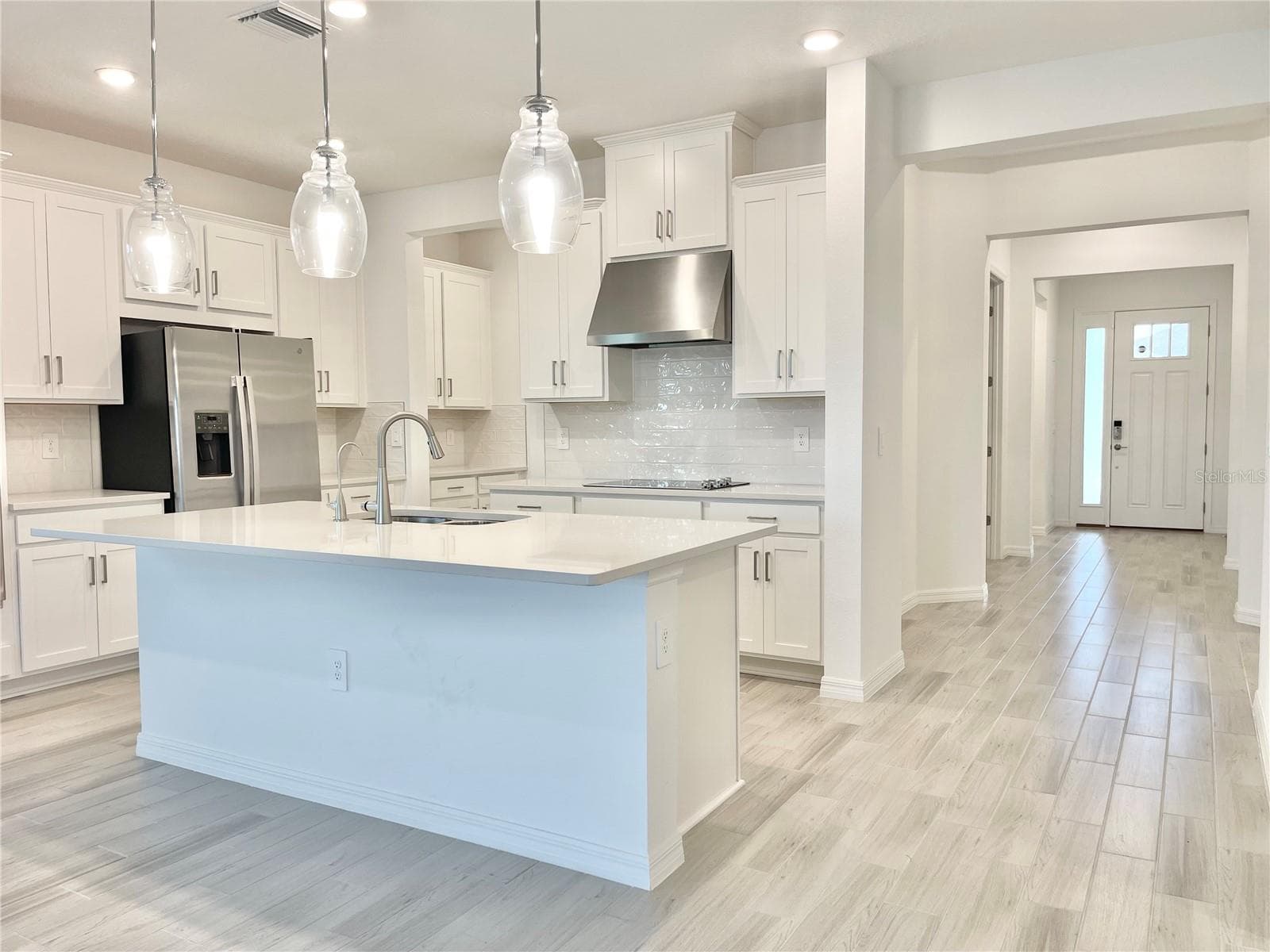 Single Family Residence at 4698 CORAL HARBOUR RD, KISSIMMEE, photo 16 of 41