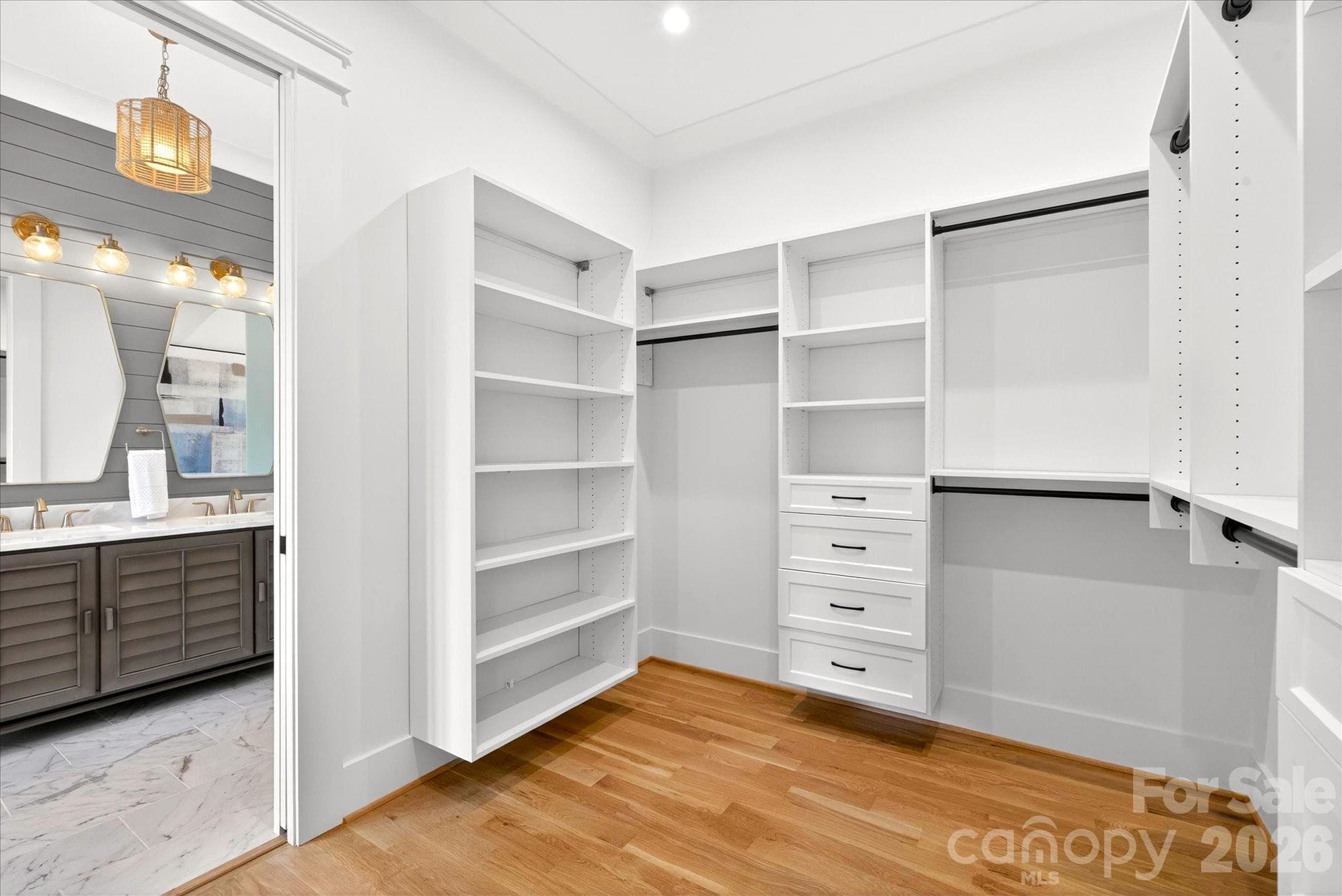 Single Family Residence at 1718 Seifert Circle, Charlotte, photo 26 of 36