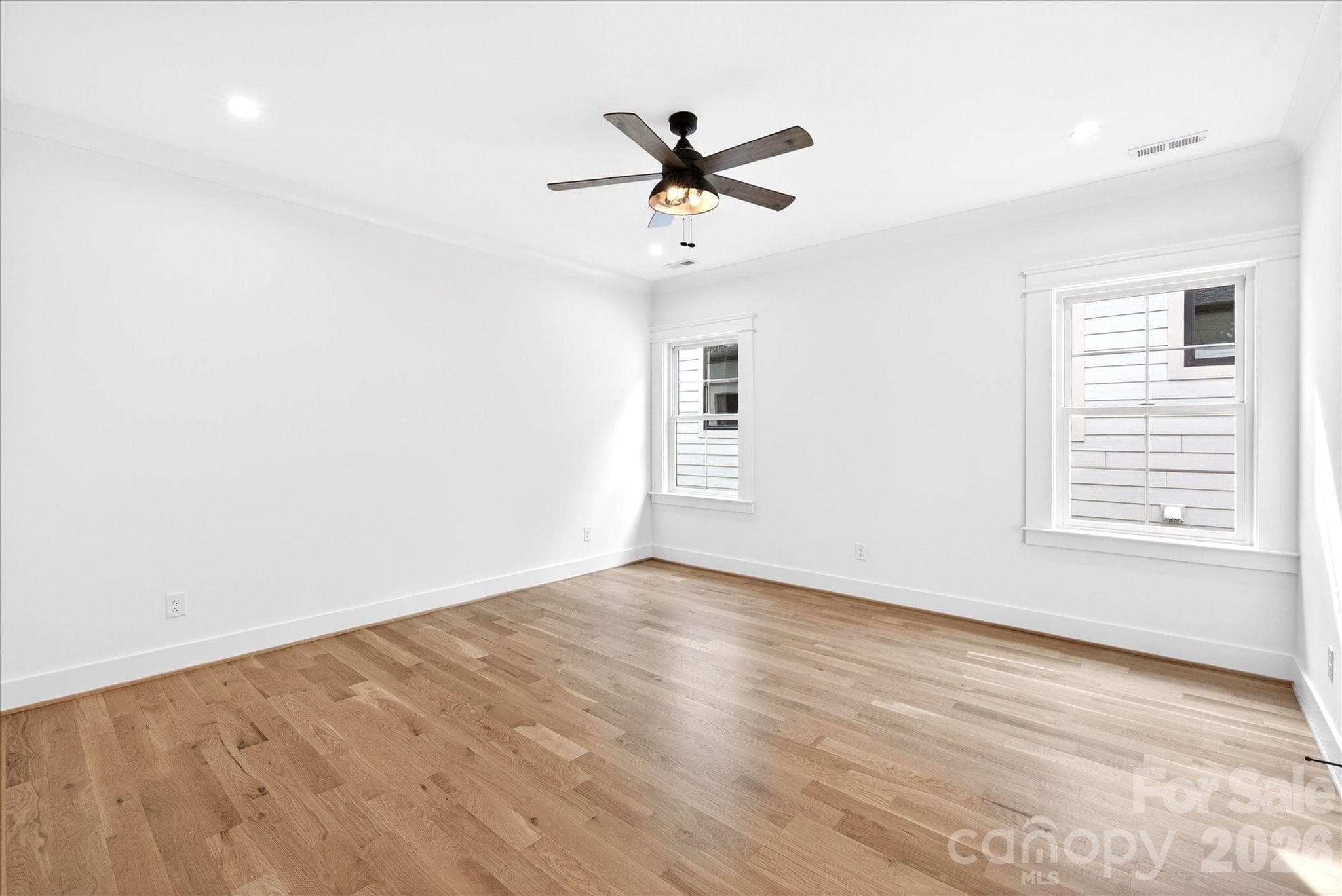 Single Family Residence at 1718 Seifert Circle, Charlotte, photo 29 of 36