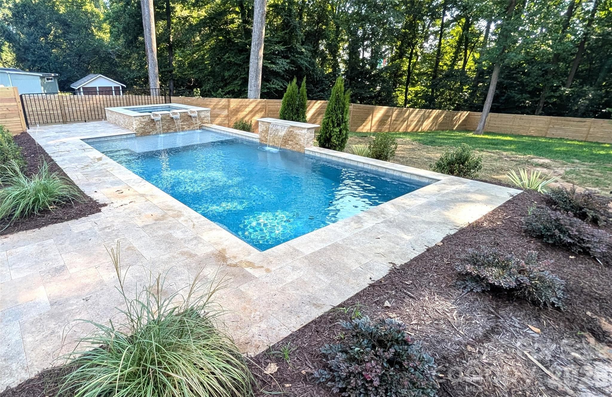 Single Family Residence at 1718 Seifert Circle, Charlotte, photo 6 of 36