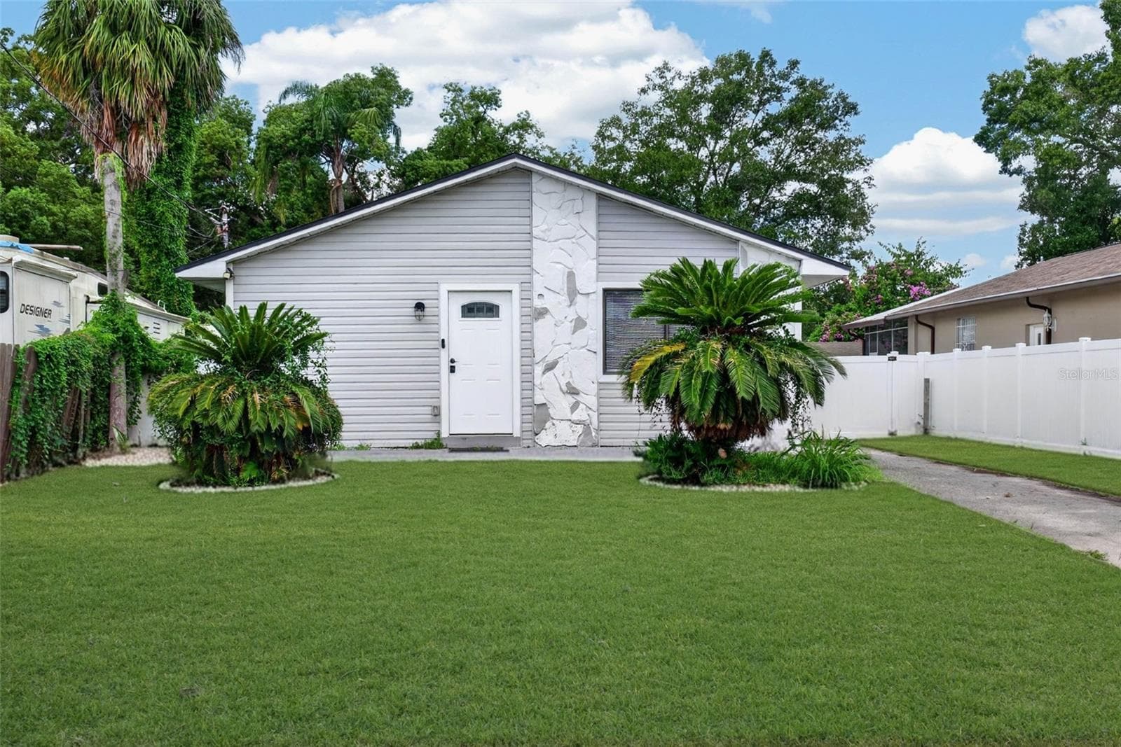 Single Family Residence at 8114 N EDISON AVE, TAMPA, photo 39 of 60