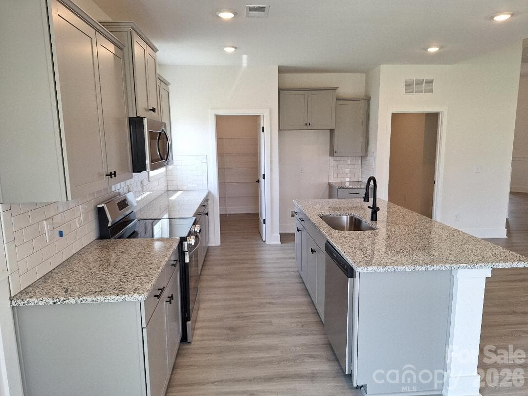Kitchen - 5134 Colchester Court, Catawba