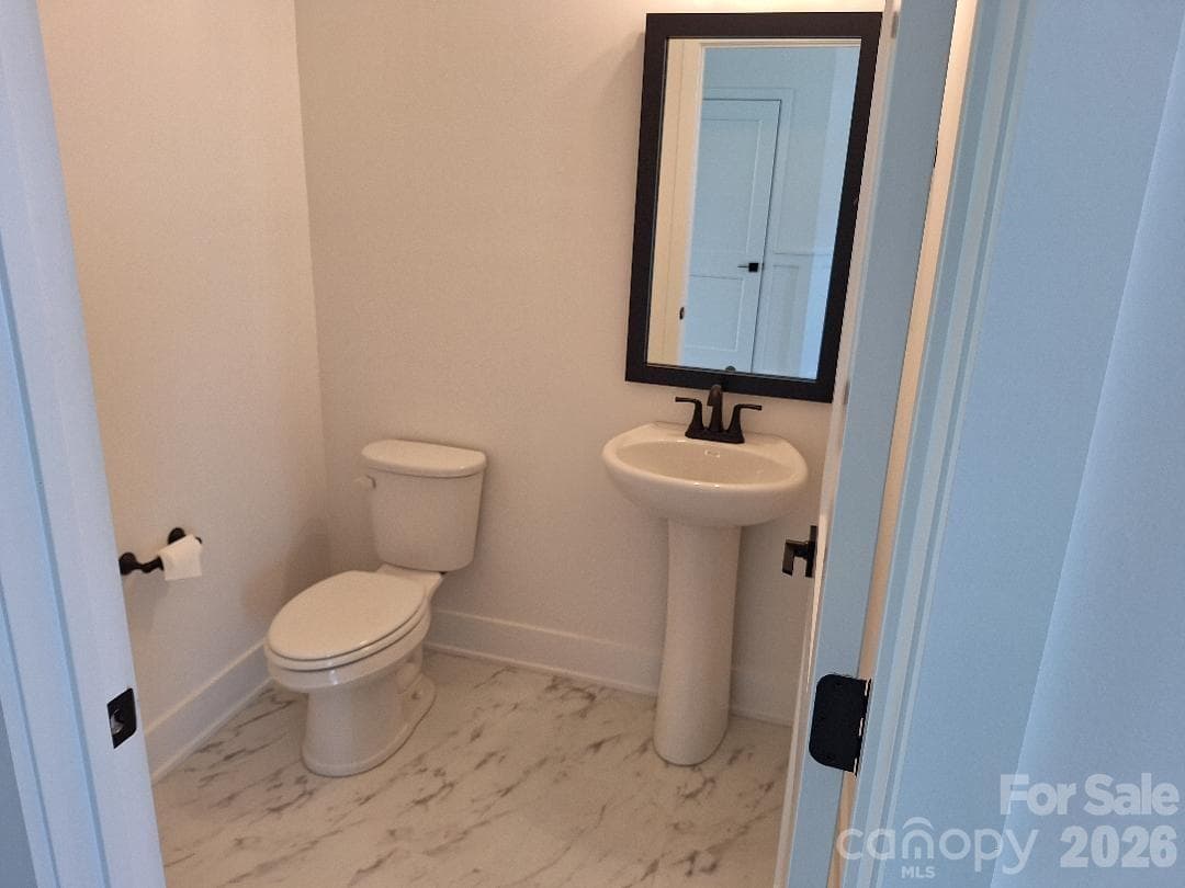 Half Bath - 5134 Colchester Court, Catawba