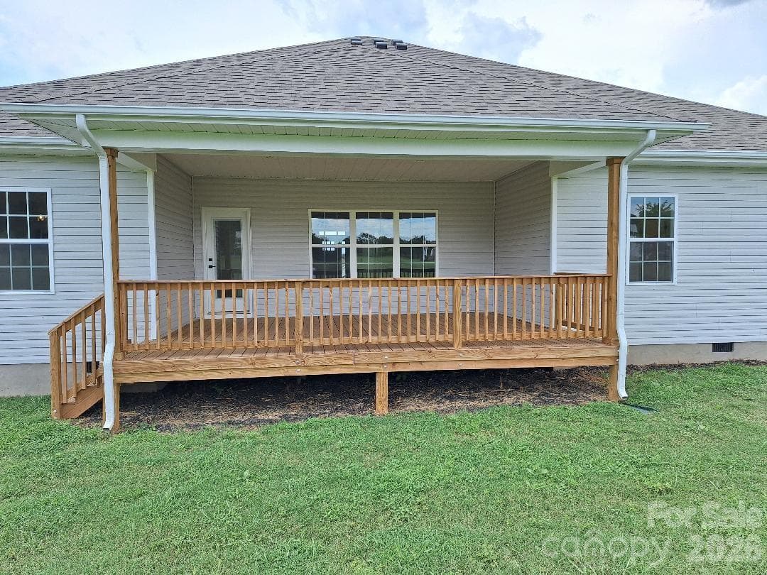 Covered Deck - 5134 Colchester Court, Catawba