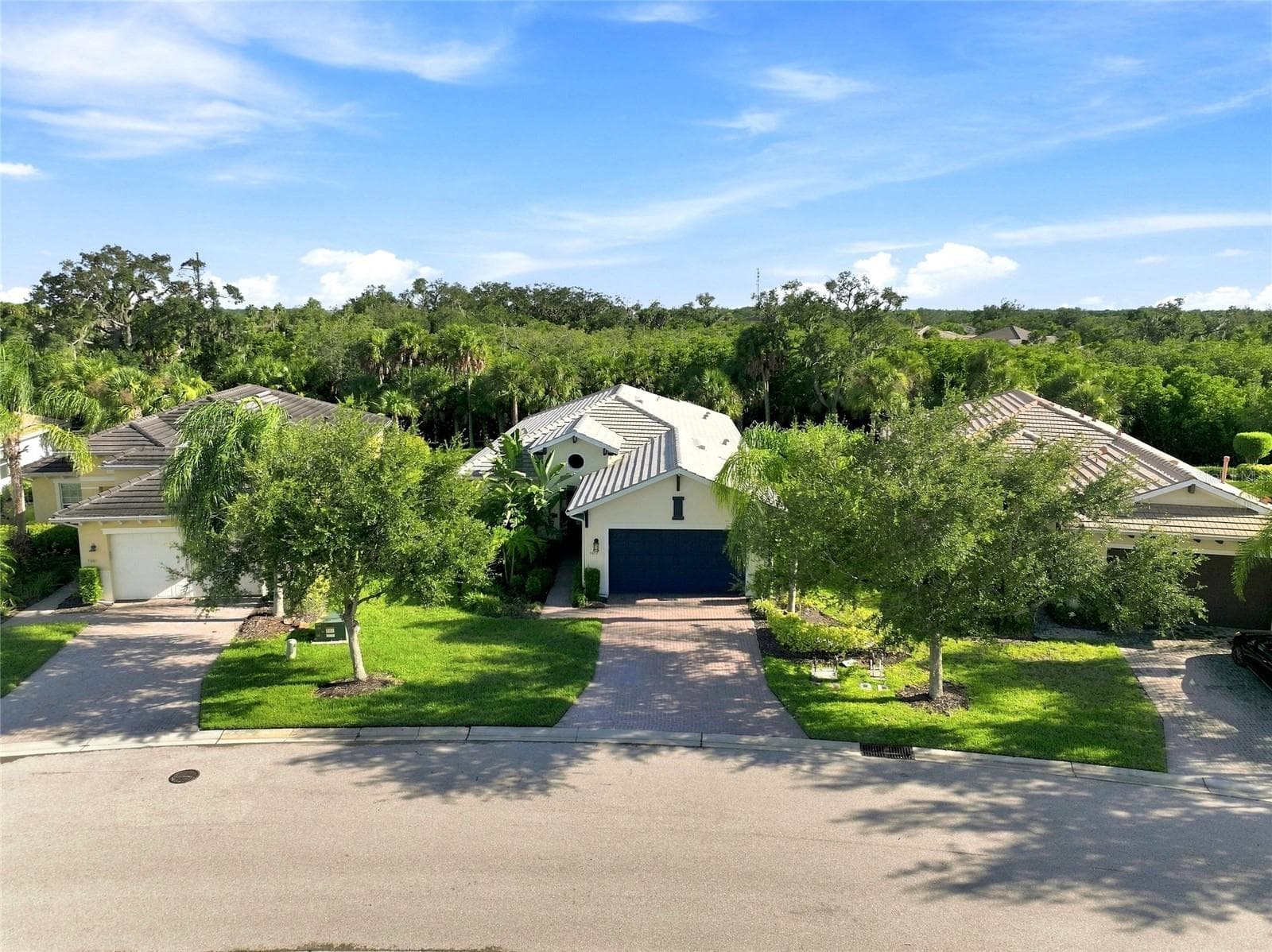 Single Family Residence at 5057 LAKE OVERLOOK AVE, BRADENTON, photo 55 of 88