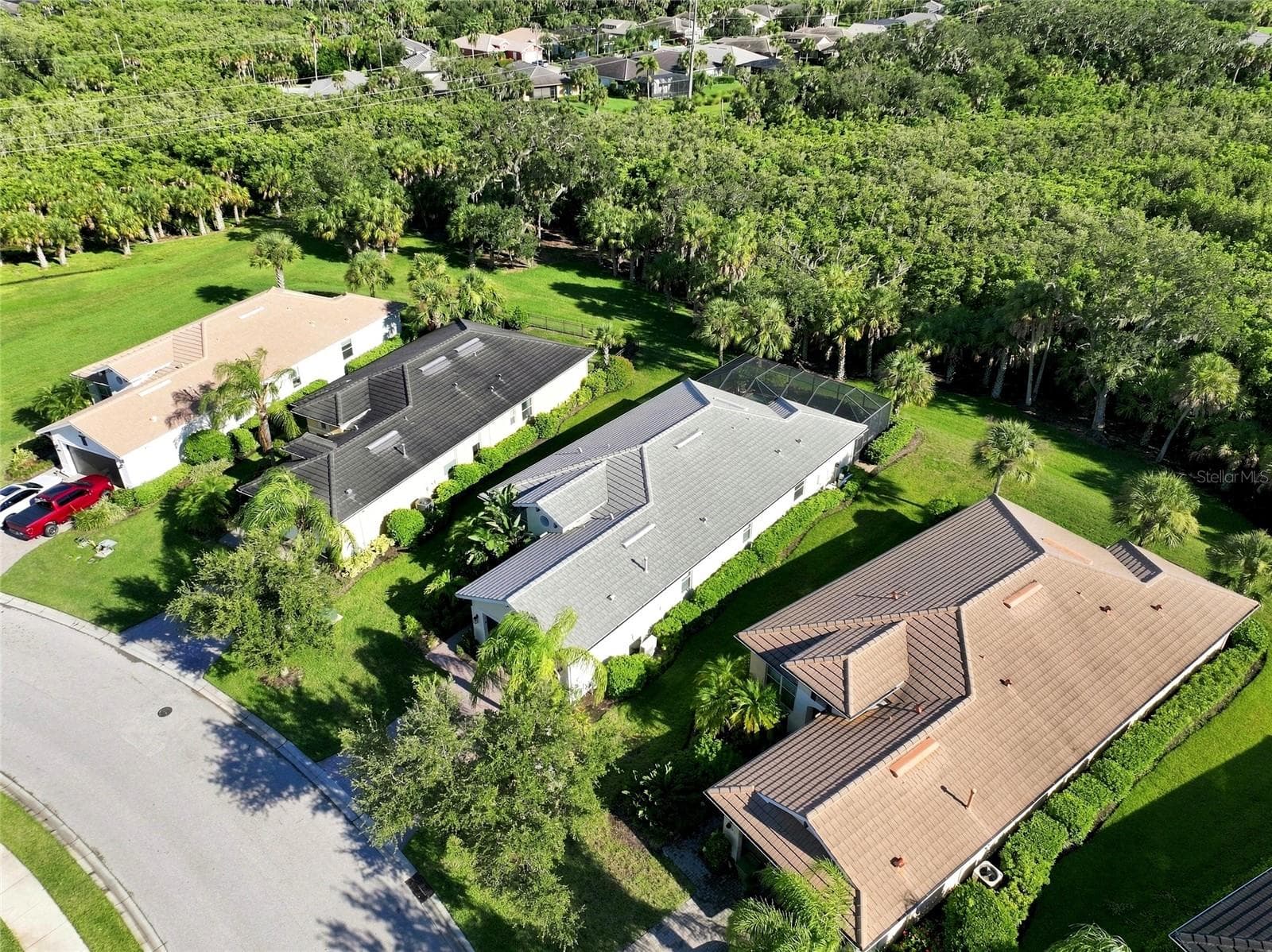 Single Family Residence at 5057 LAKE OVERLOOK AVE, BRADENTON, photo 69 of 88