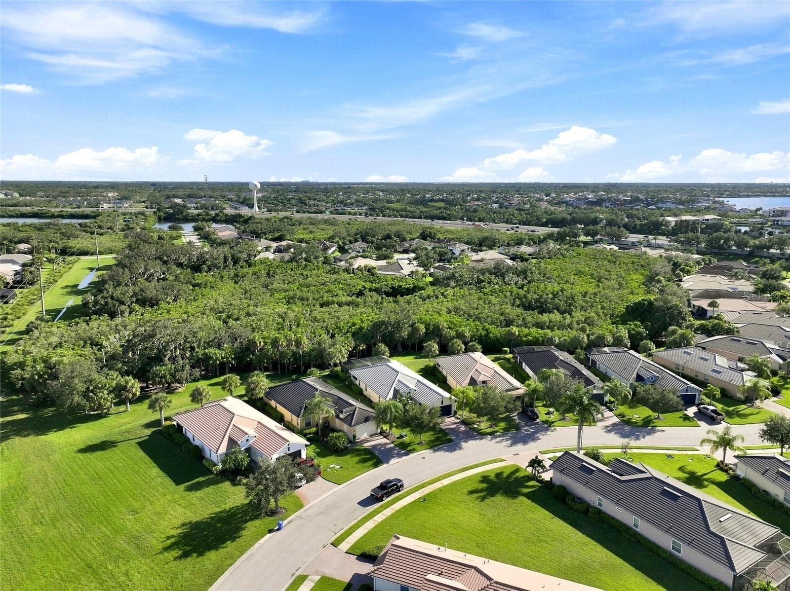 Single Family Residence at 5057 LAKE OVERLOOK AVE, BRADENTON, photo 77 of 88