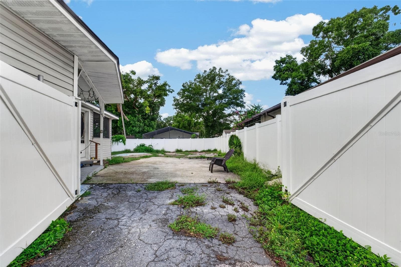 Single Family Residence at 8114 N EDISON AVE, TAMPA, photo 45 of 61