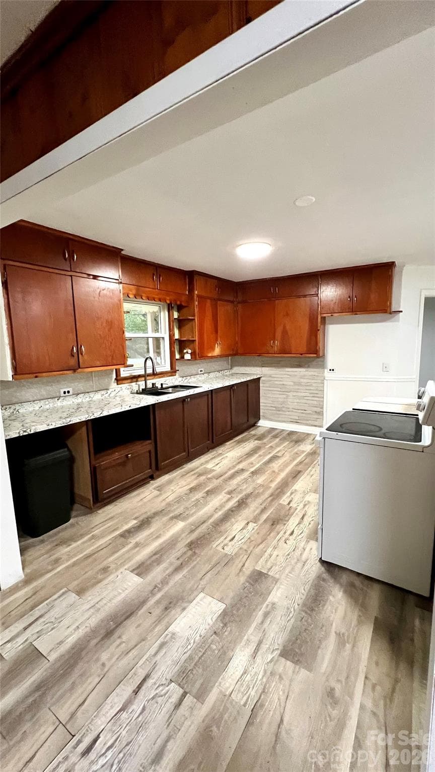 Kitchen - 25694 Dunlap Road, Albemarle