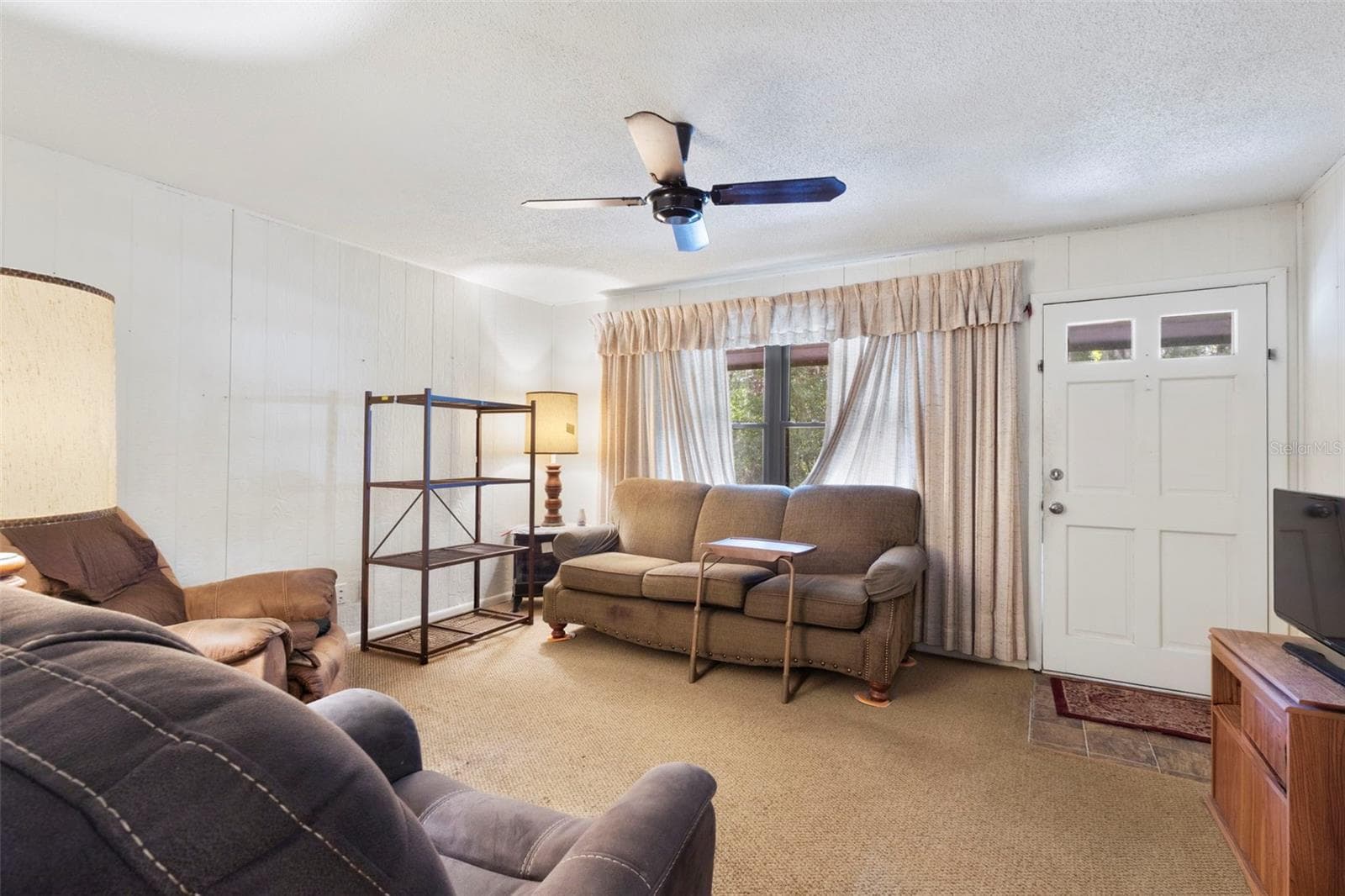 Single Family Residence at 445 NE 649TH ST, OLD TOWN, photo 4 of 37