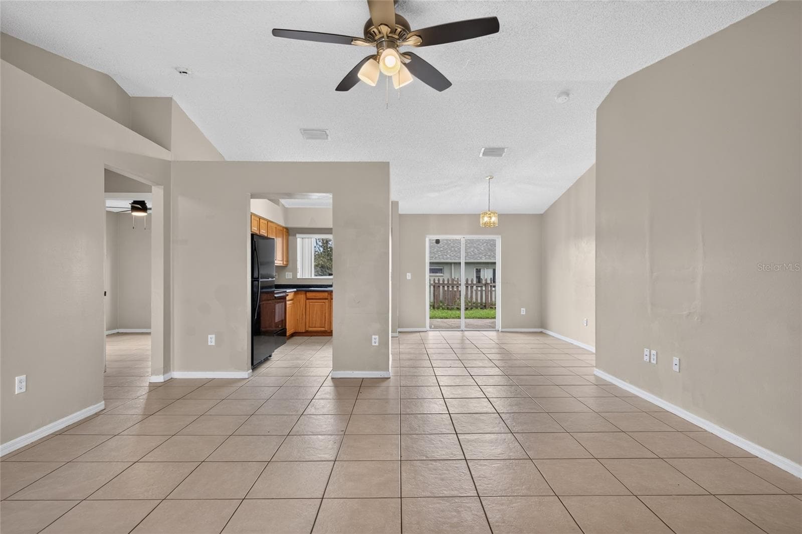 Single Family Residence at 310 SHELBY BROOKE DR, PLANT CITY, photo 6 of 27