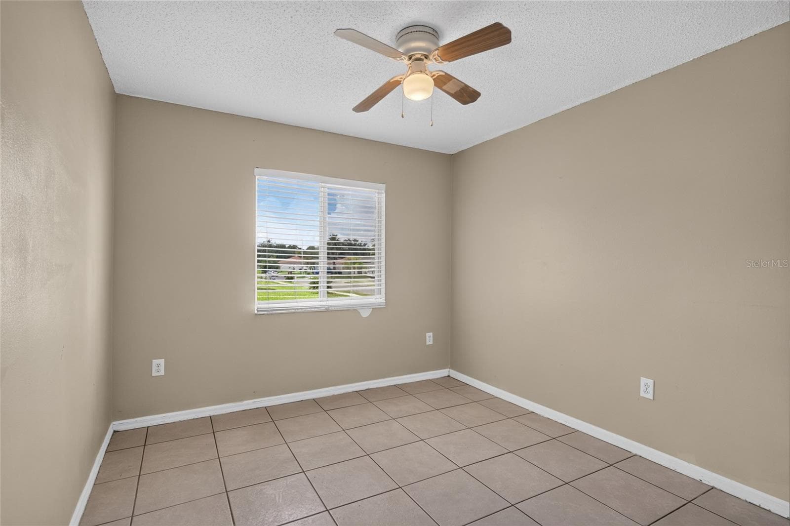 Single Family Residence at 310 SHELBY BROOKE DR, PLANT CITY, photo 15 of 27