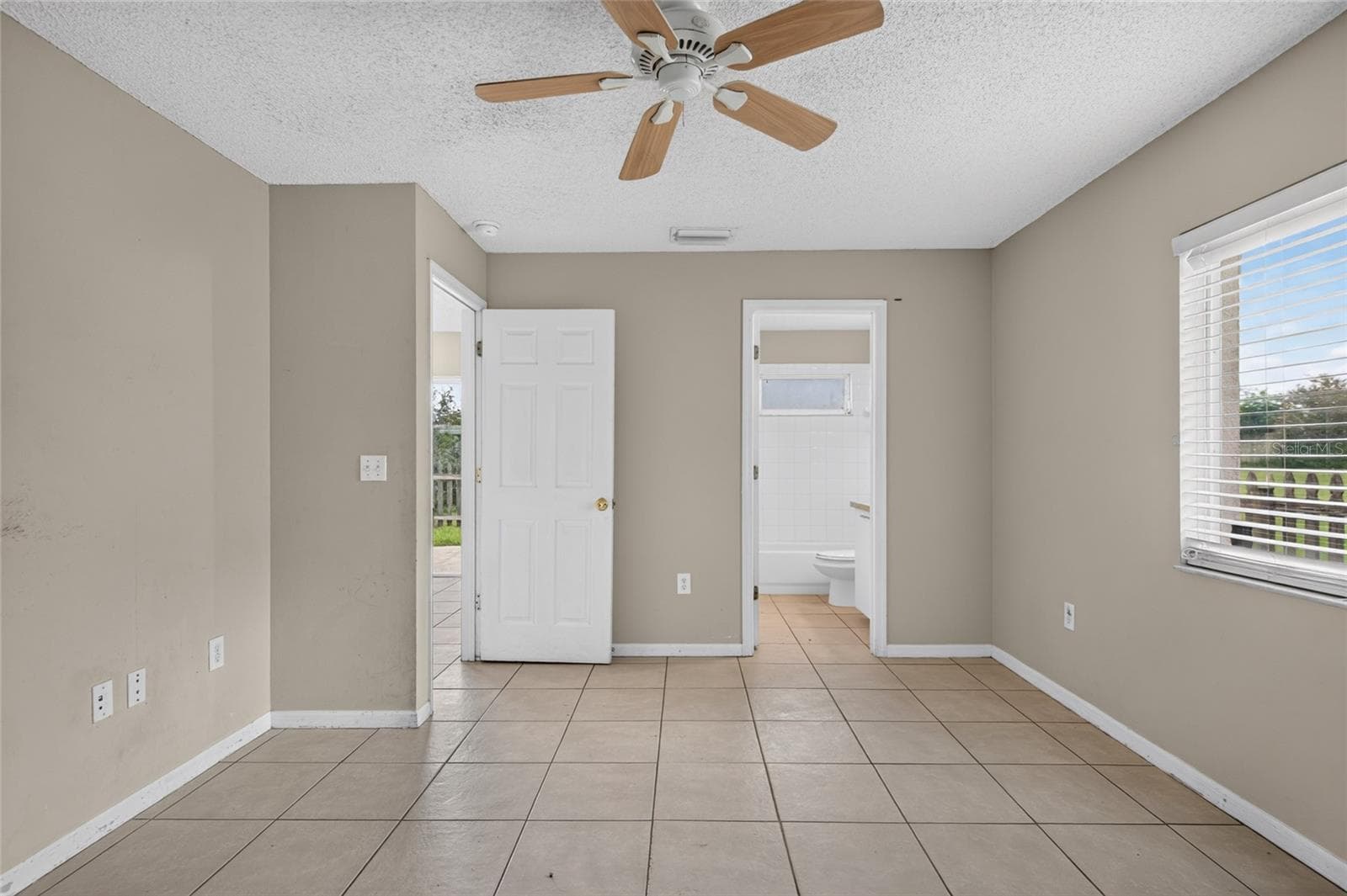 Single Family Residence at 310 SHELBY BROOKE DR, PLANT CITY, photo 19 of 27