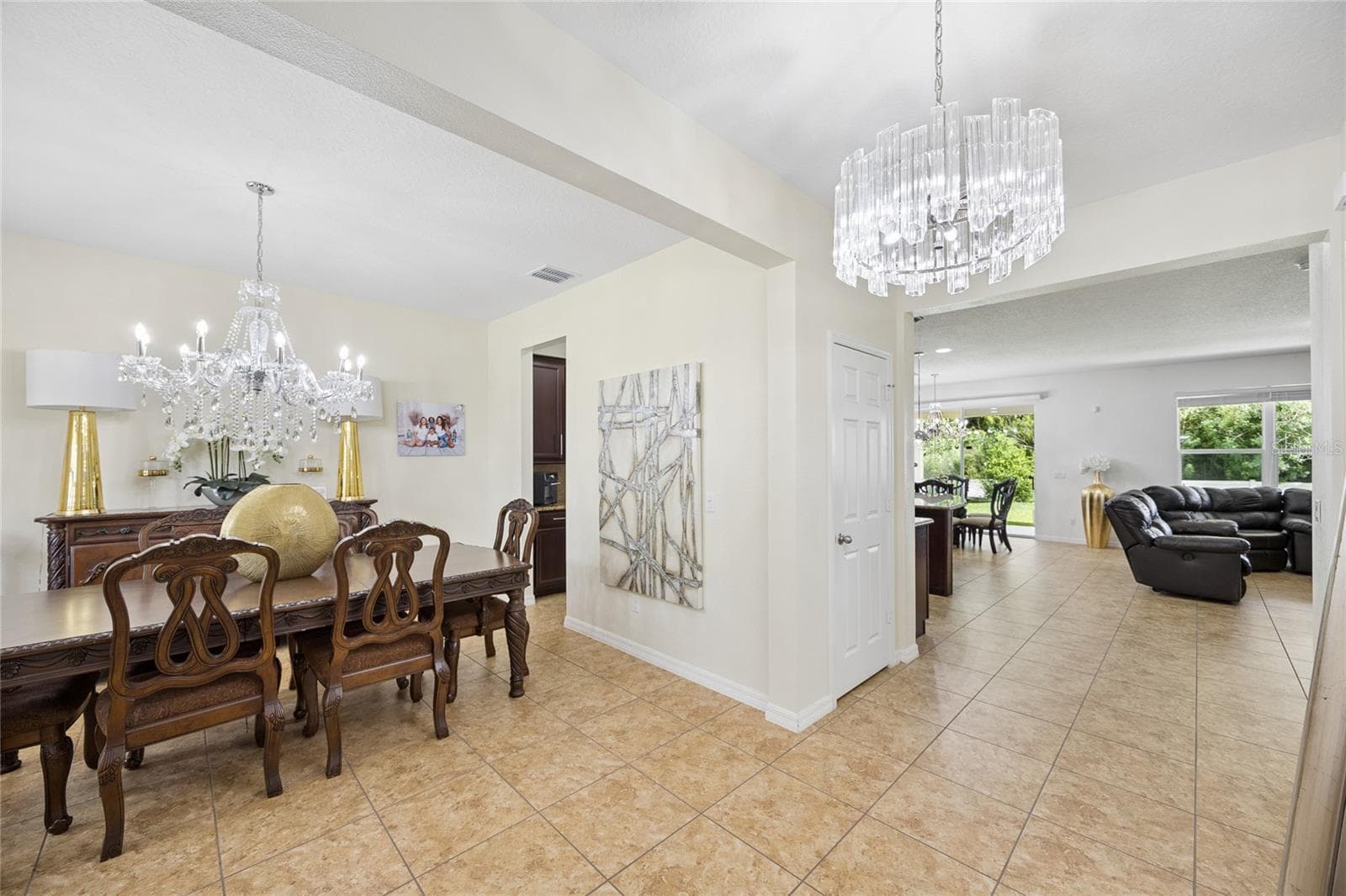 Single Family Residence at 3899 MT VERNON WAY, KISSIMMEE, photo 15 of 48