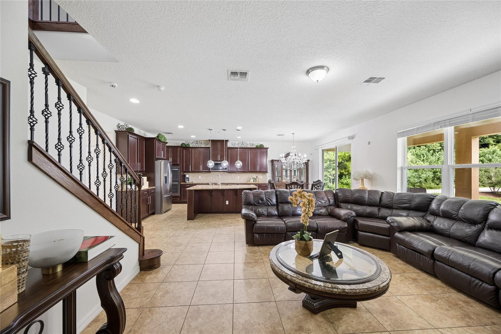 Single Family Residence at 3899 MT VERNON WAY, KISSIMMEE, photo 16 of 48