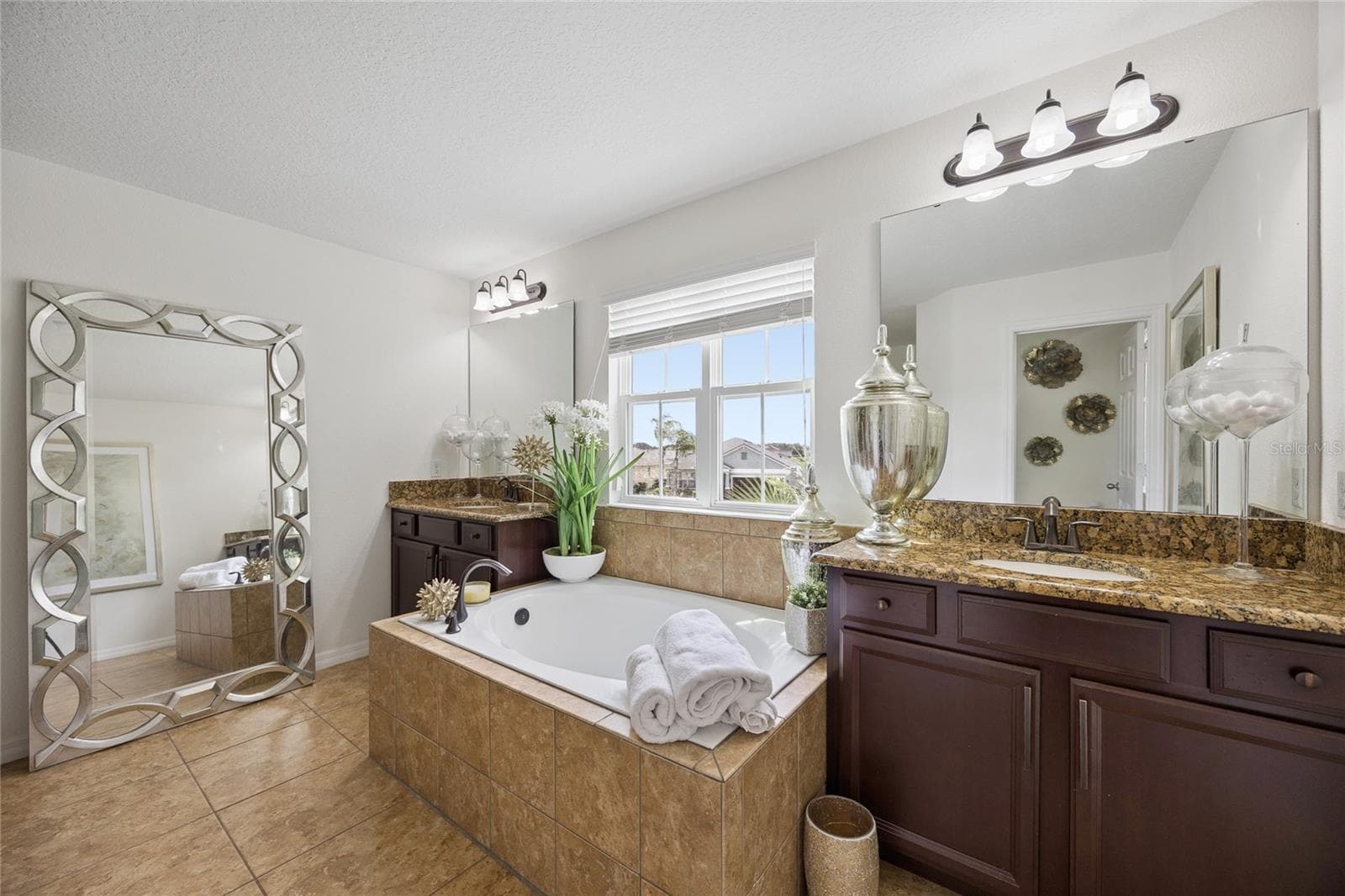 Single Family Residence at 3899 MT VERNON WAY, KISSIMMEE, photo 25 of 48