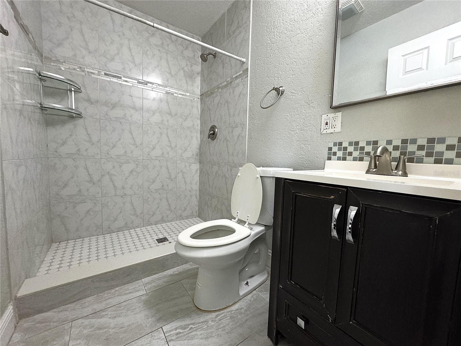 Single Family Residence at 7719 UDINE AVE, ORLANDO, photo 8 of 20