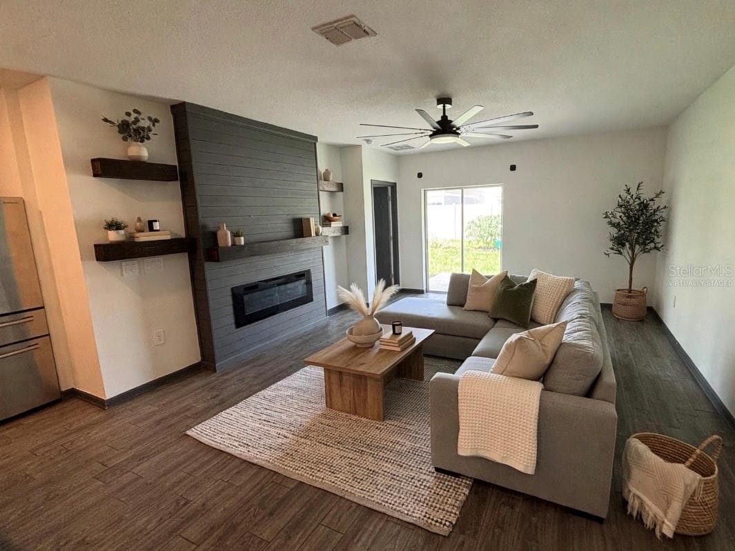 “virtually staged” - 502 JETT LN, DAVENPORT