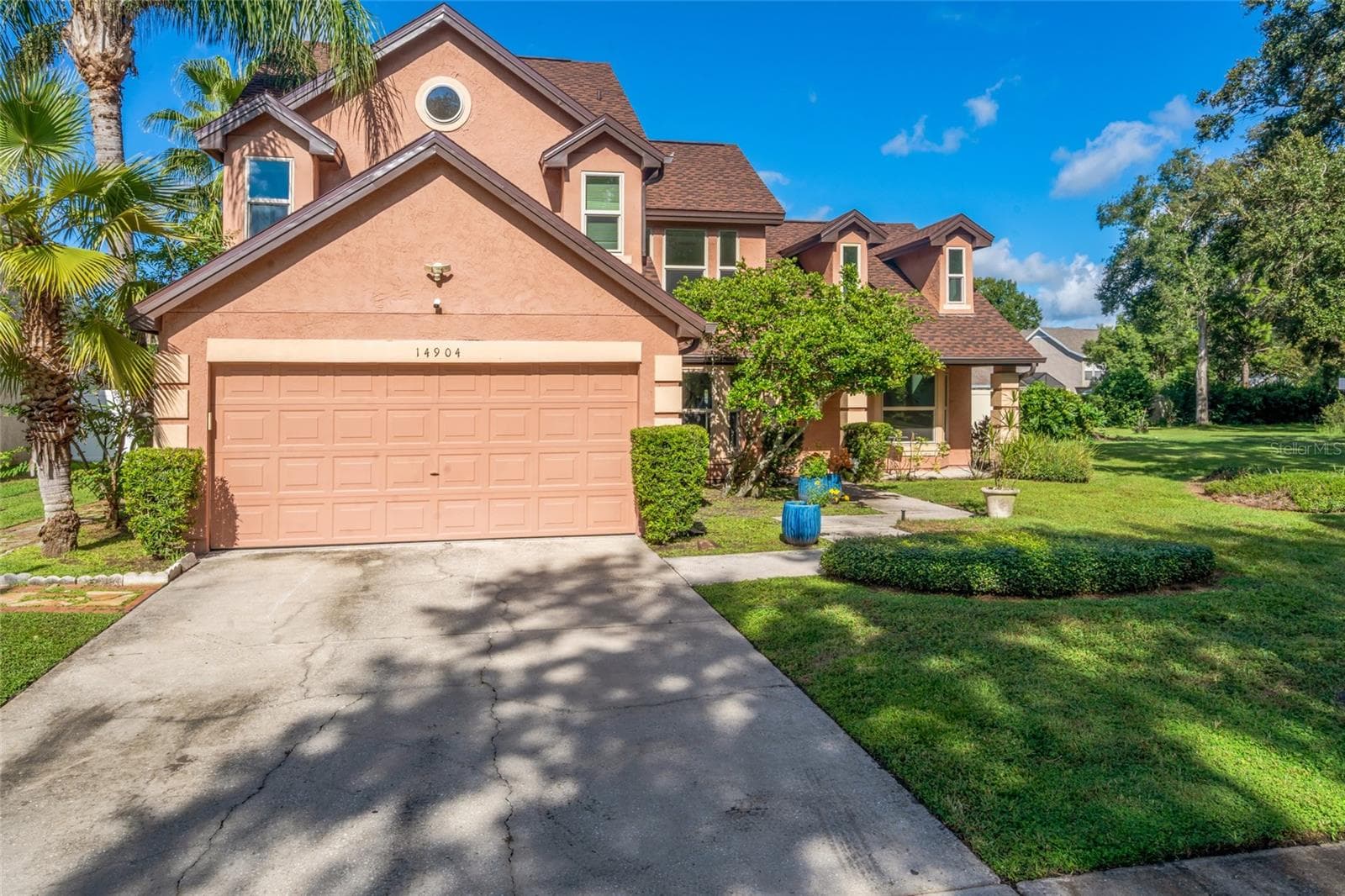 Single Family Residence at 14904 PERRIWINKLE PL, TAMPA, photo 6 of 64