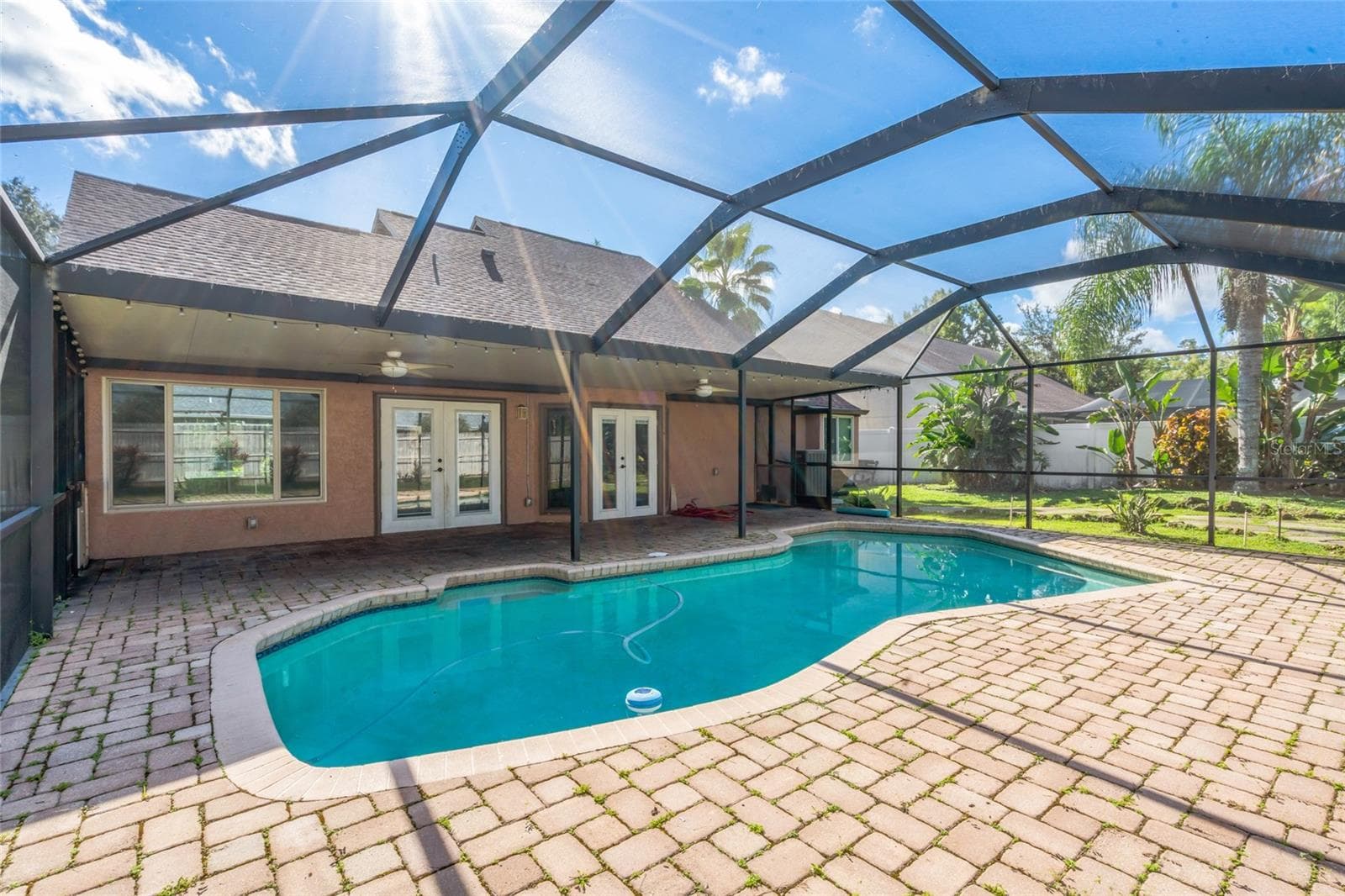 Single Family Residence at 14904 PERRIWINKLE PL, TAMPA, photo 13 of 64