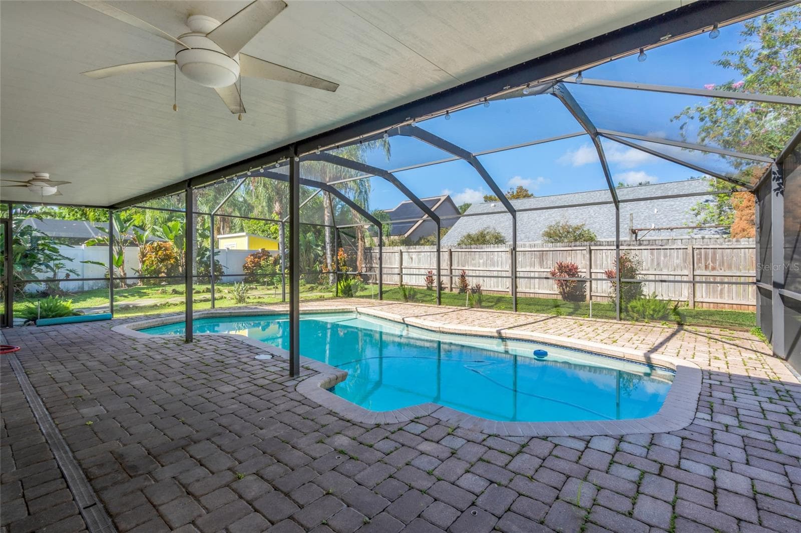 Single Family Residence at 14904 PERRIWINKLE PL, TAMPA, photo 18 of 64