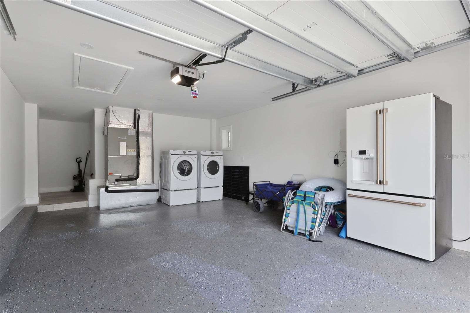 Single Family Residence at 405 28TH ST, HOLMES BEACH, photo 37 of 39