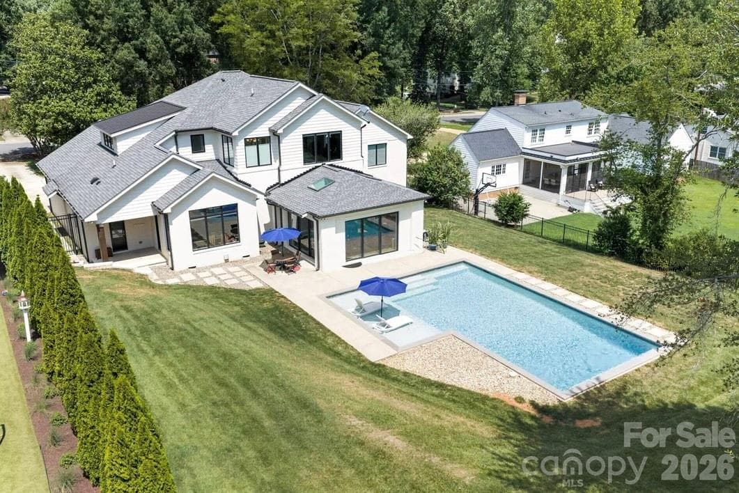 Single Family Residence at 842 Linda Lane, Charlotte, photo 43 of 48