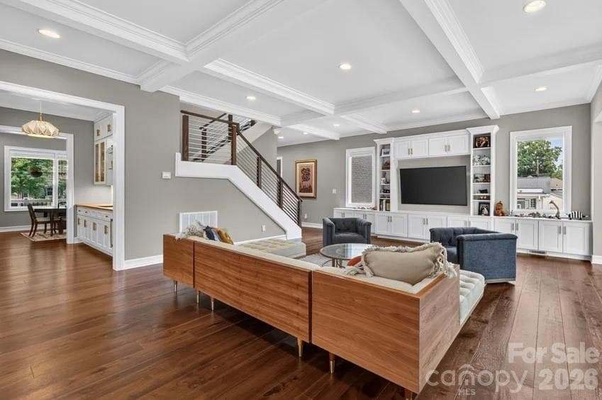 Single Family Residence at 842 Linda Lane, Charlotte, photo 3 of 48