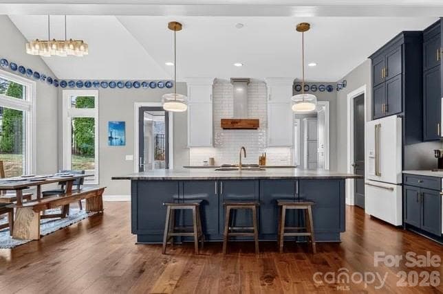 Single Family Residence at 842 Linda Lane, Charlotte, photo 11 of 48