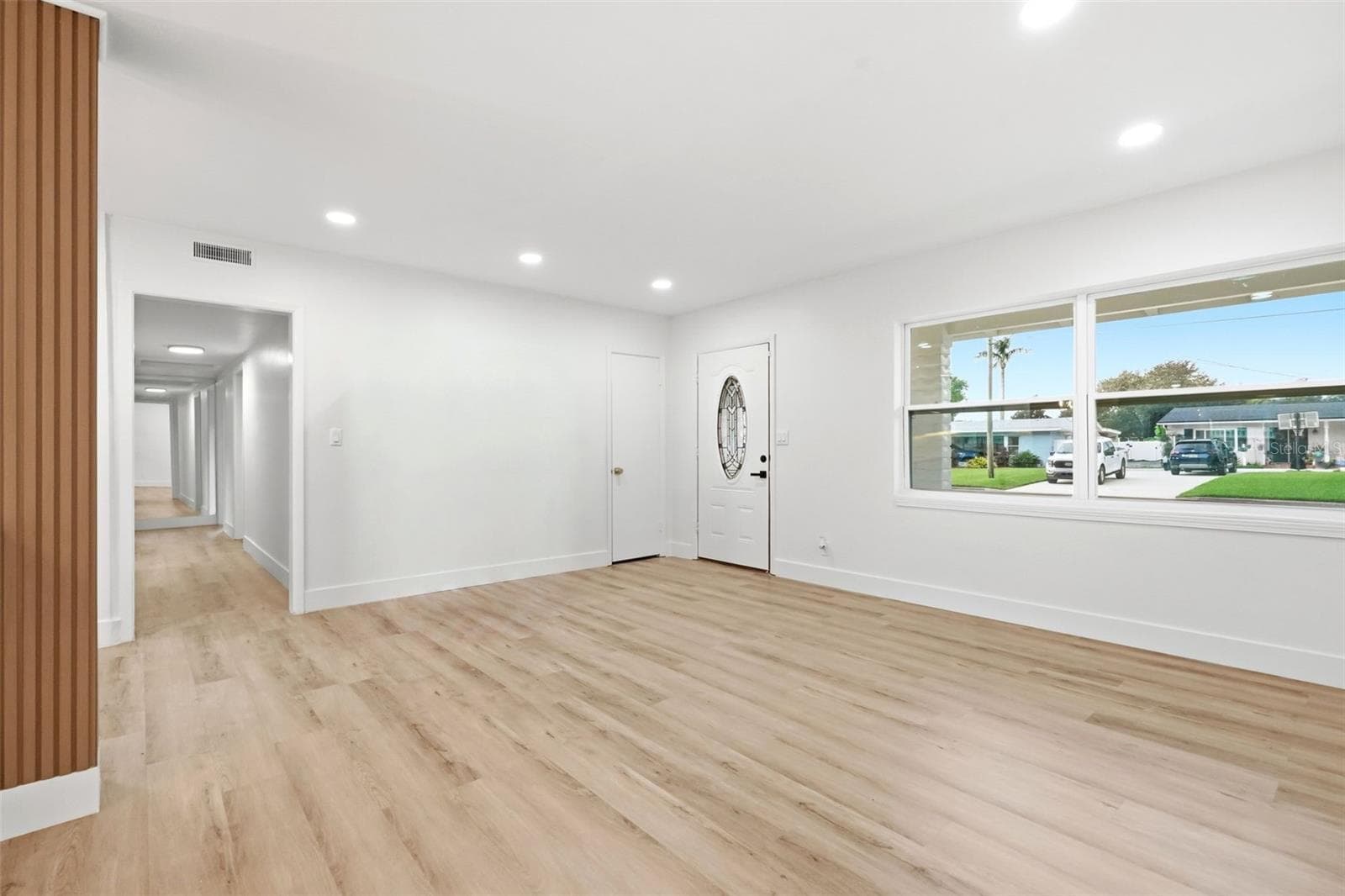 Single Family Residence at 2519 OVERLAKE AVE, ORLANDO, photo 13 of 35