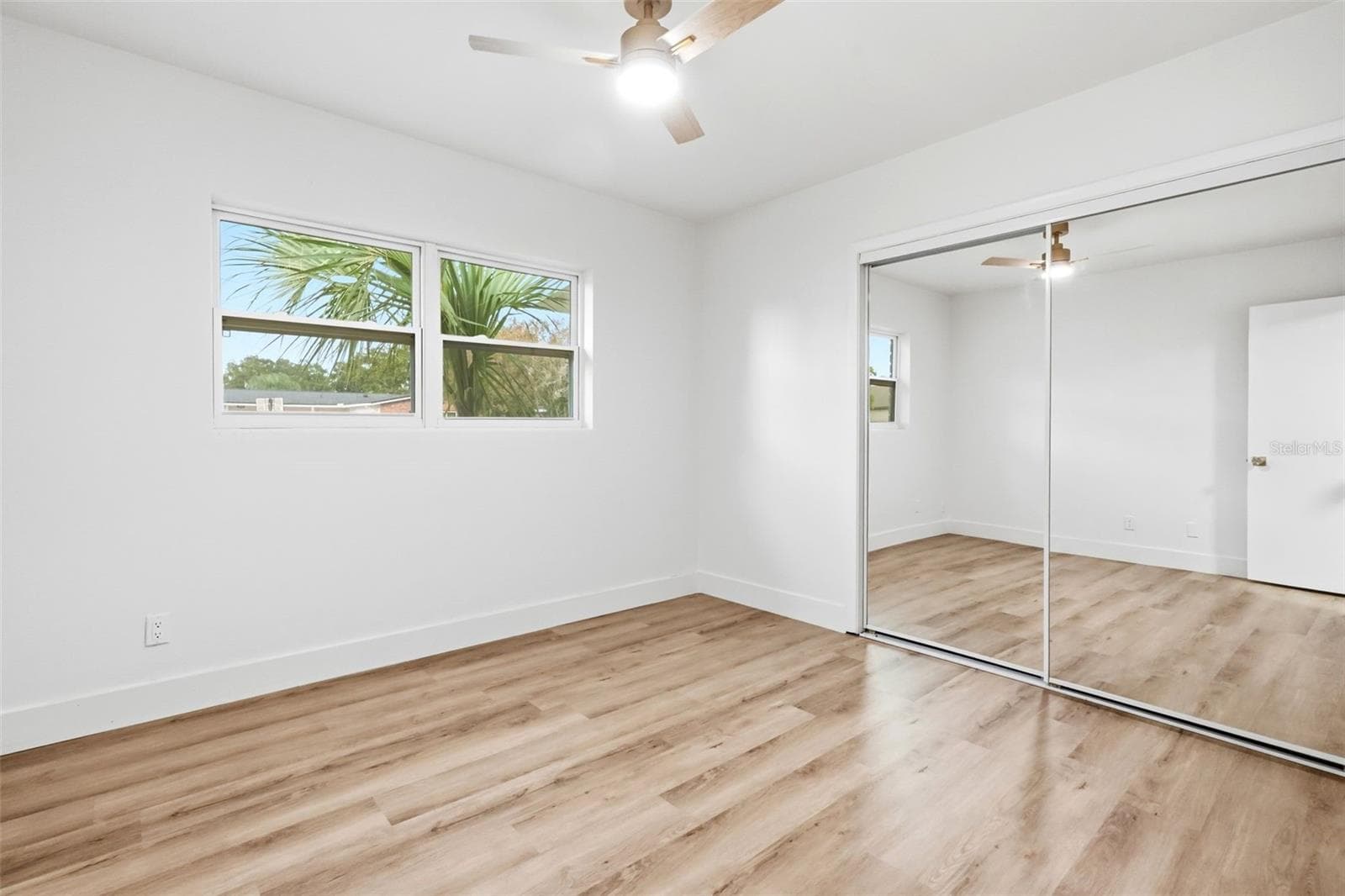 Single Family Residence at 2519 OVERLAKE AVE, ORLANDO, photo 20 of 35