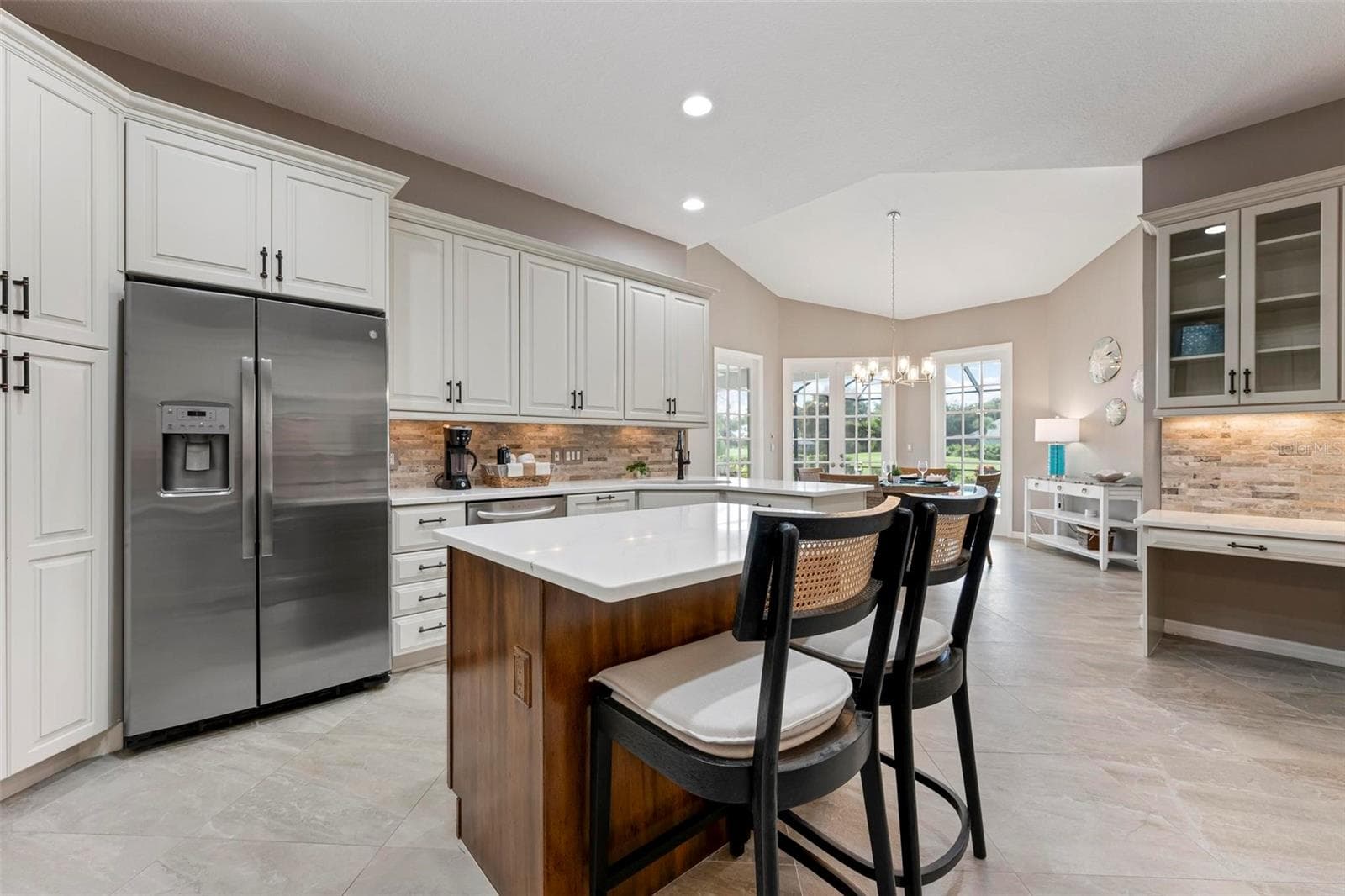 Single Family Residence at 434 TREMINGHAM WAY, VENICE, photo 16 of 85