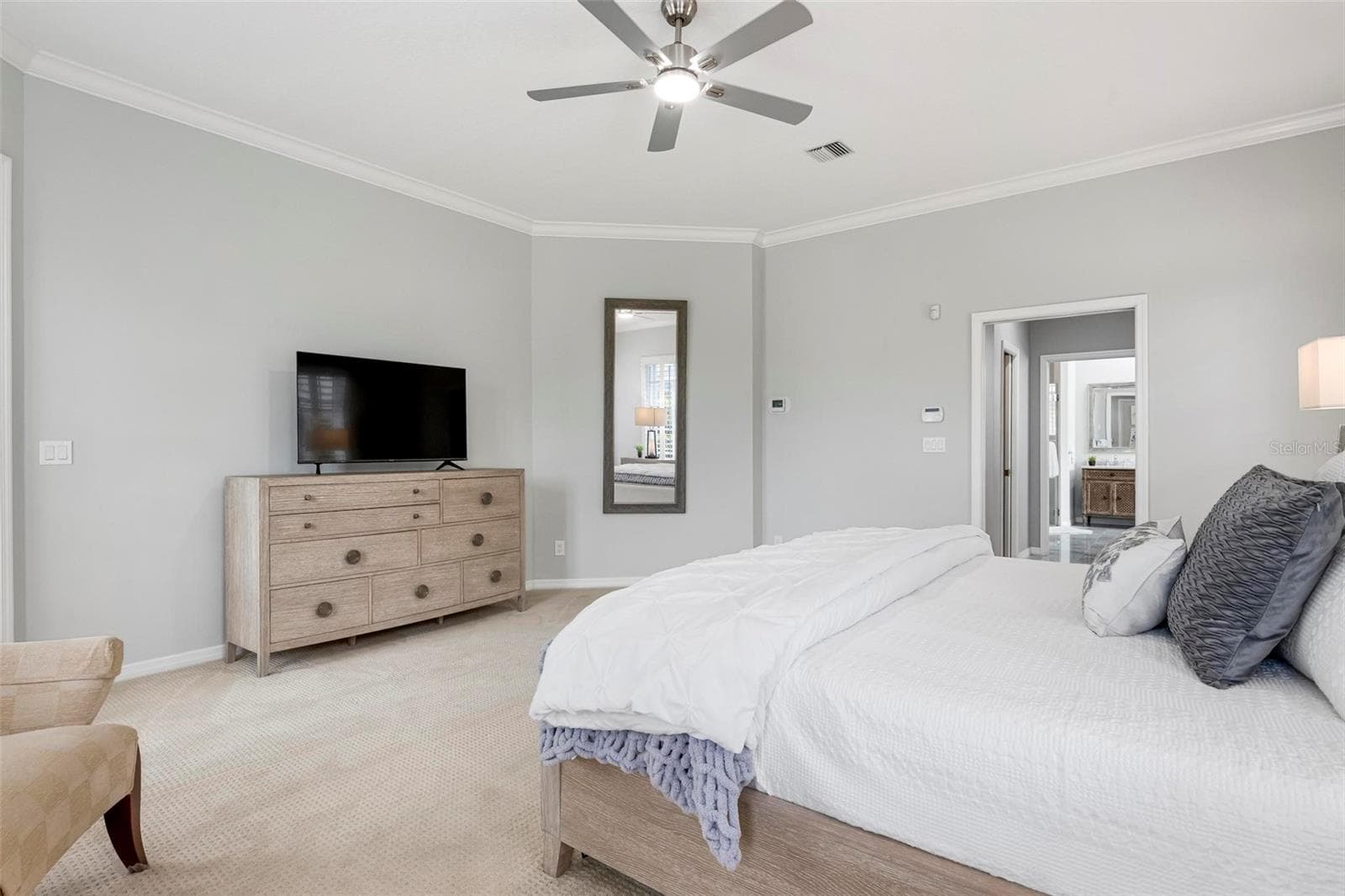 Single Family Residence at 434 TREMINGHAM WAY, VENICE, photo 25 of 85