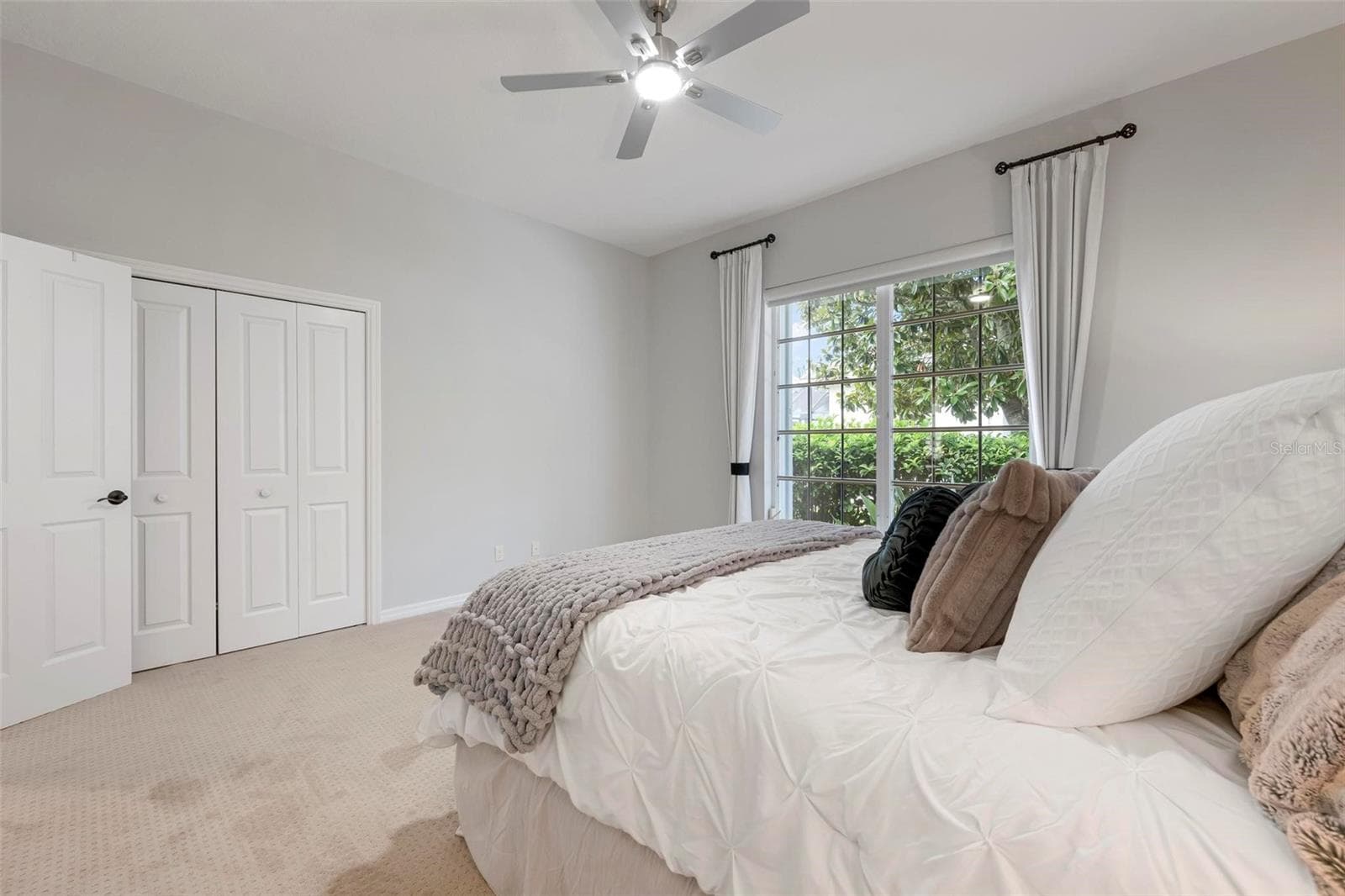Single Family Residence at 434 TREMINGHAM WAY, VENICE, photo 40 of 85