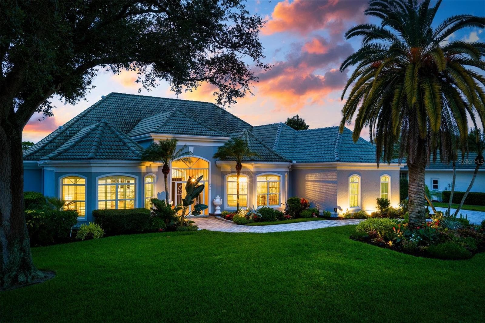 Single Family Residence at 434 TREMINGHAM WAY, VENICE, photo 62 of 85