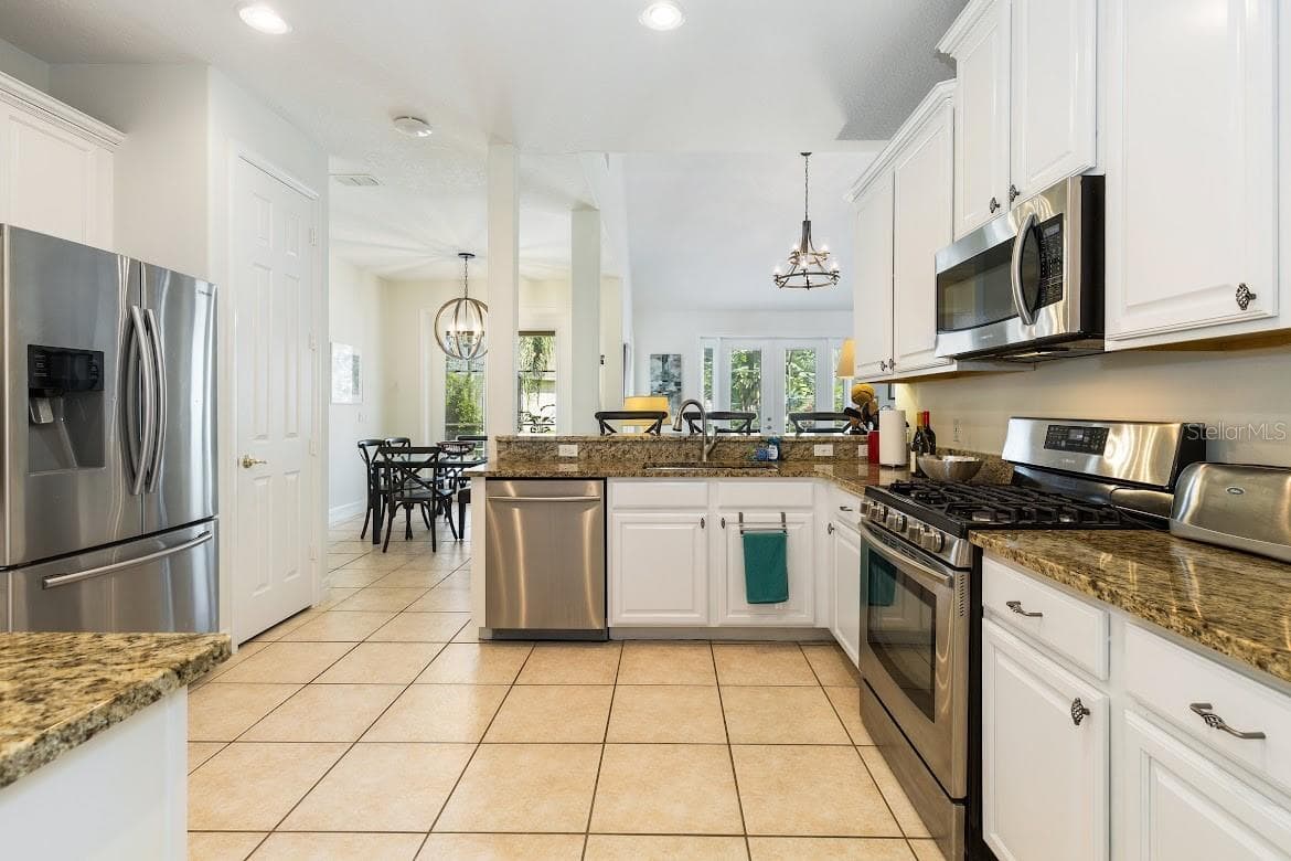 Single Family Residence at 7909 SEA PEARL CIR, KISSIMMEE, photo 17 of 41