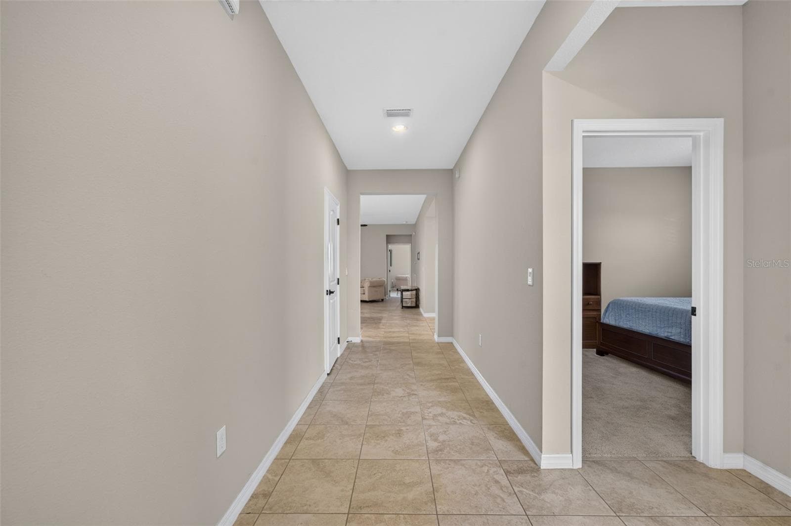 Single Family Residence at 306 ALCOVE DR, GROVELAND, photo 4 of 65